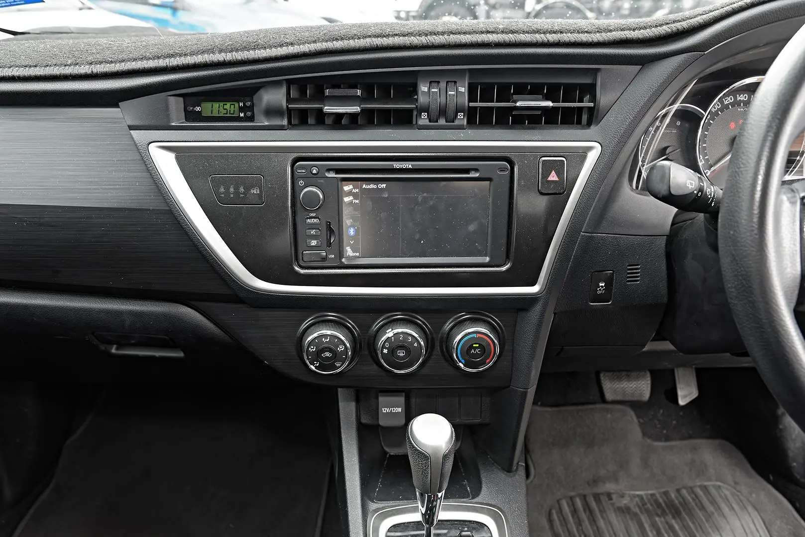 2014 Toyota Corolla Gallery Image 17