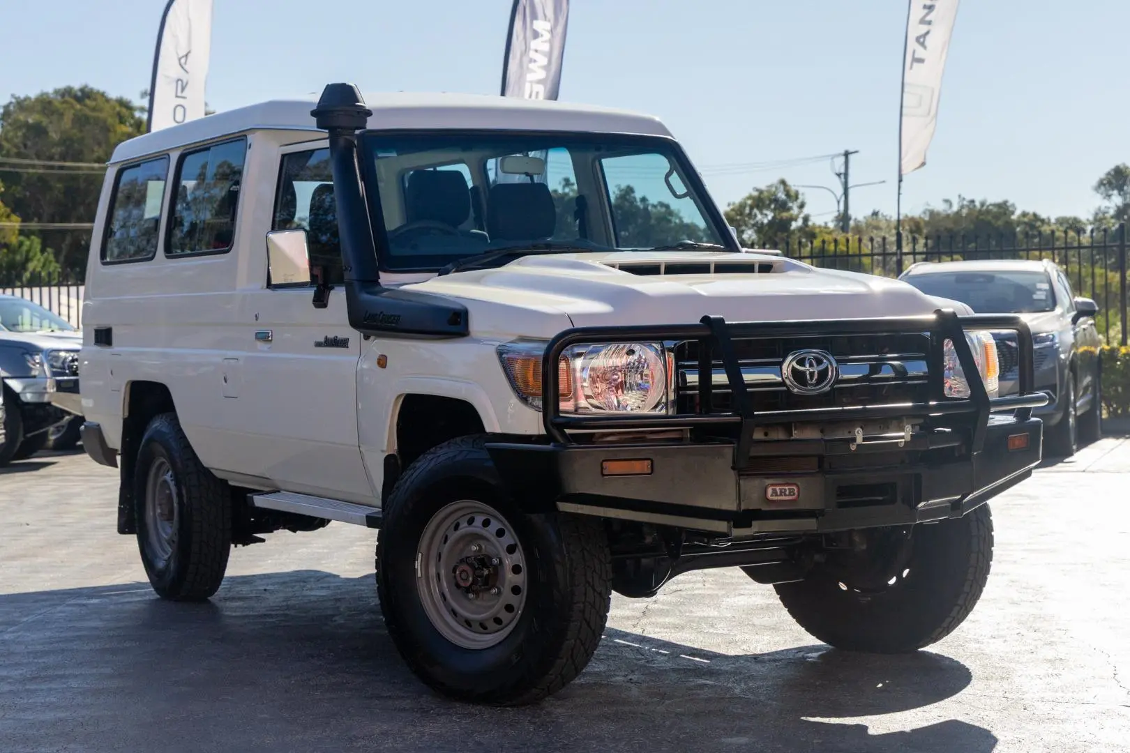 2018 Toyota Landcruiser Gallery Image 1