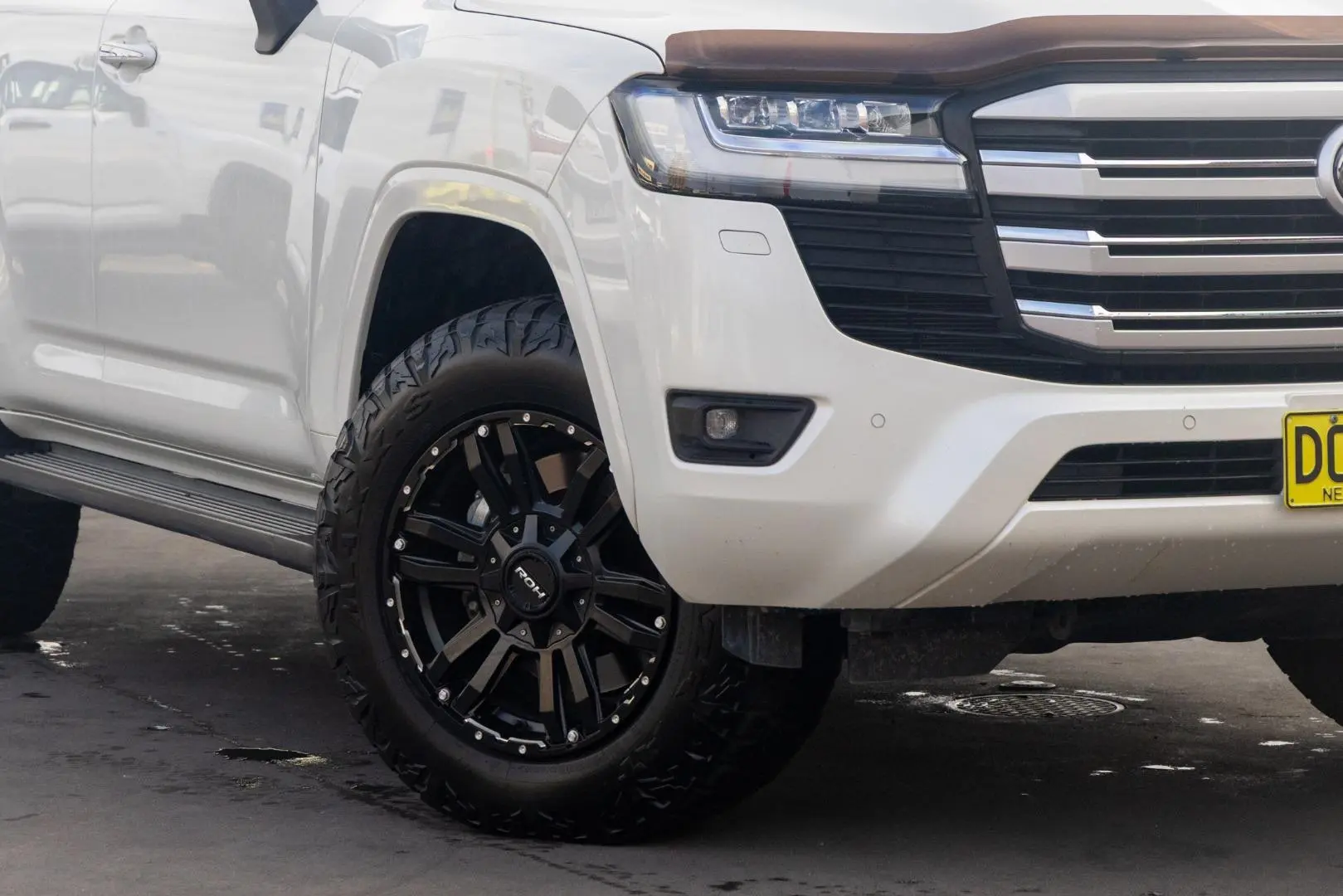 2022 Toyota Landcruiser Gallery Image 6