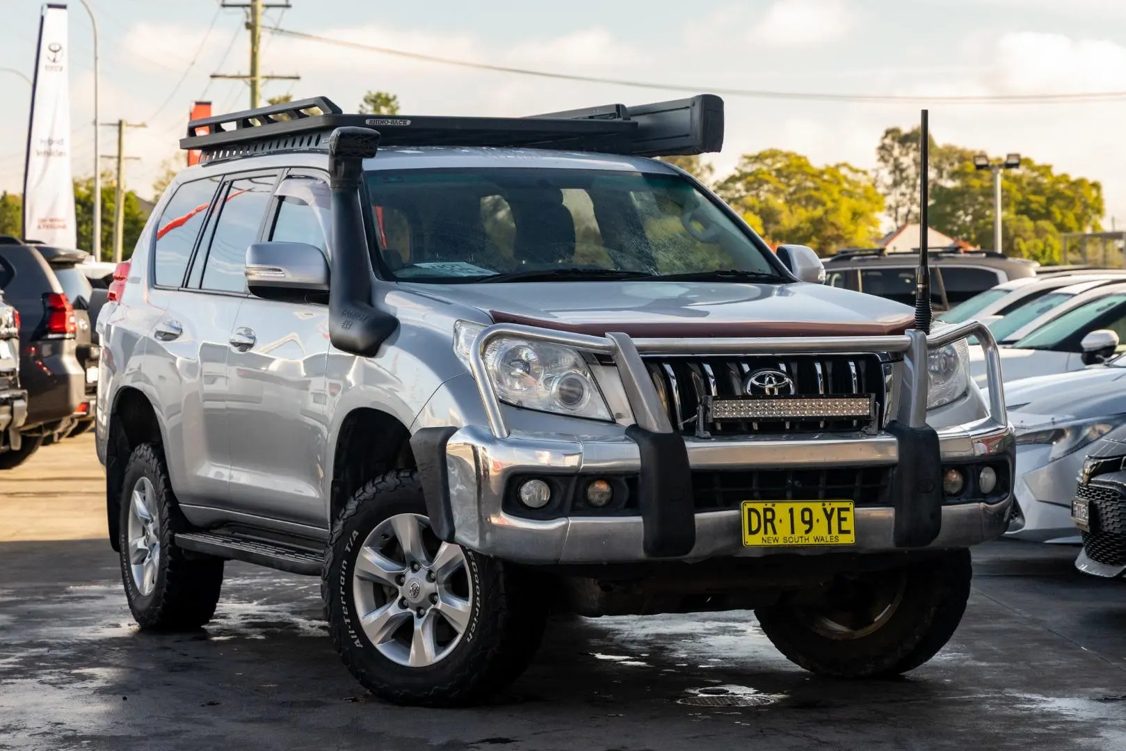2013 Toyota Landcruiser Prado Gallery Image 1