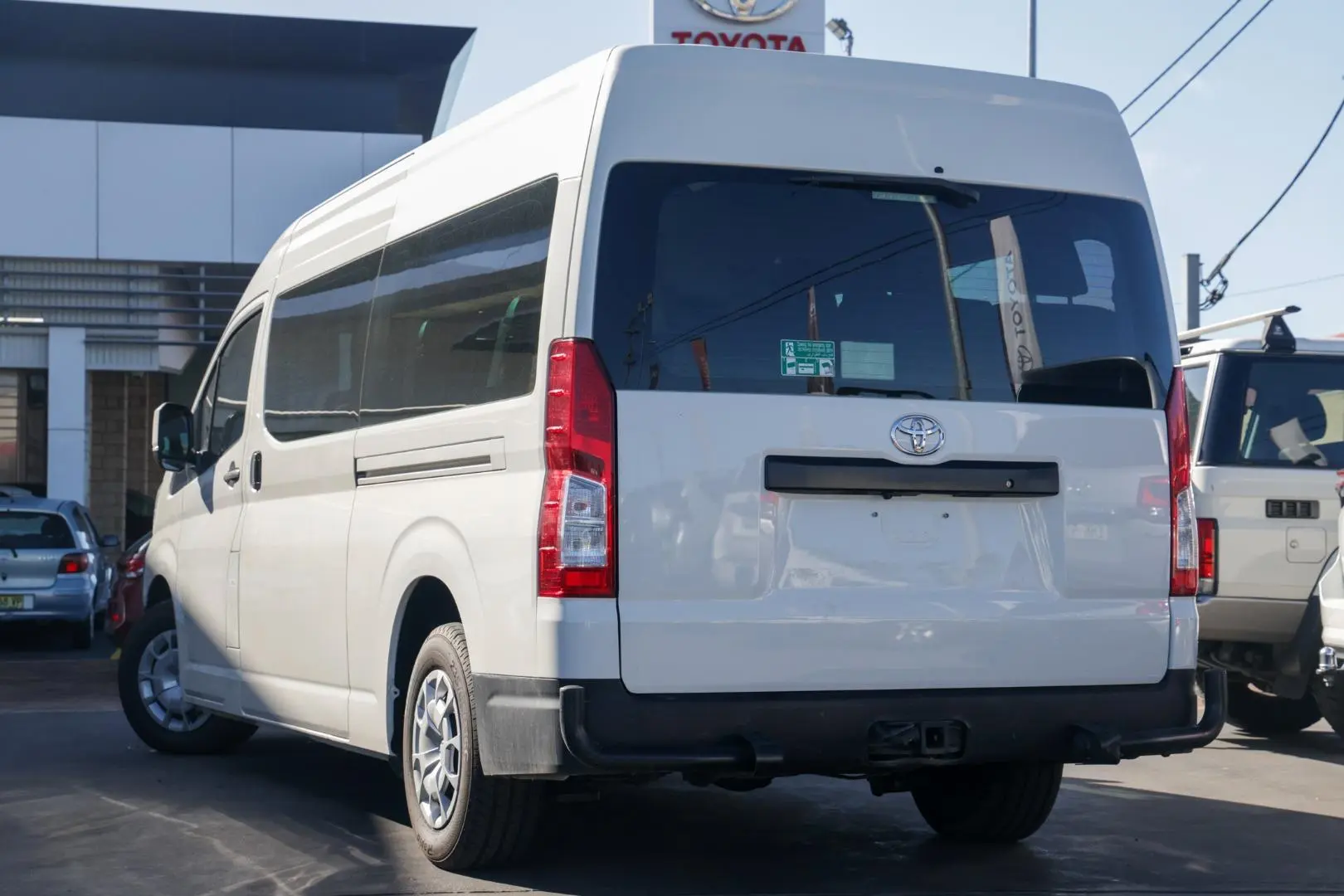 2019 Toyota Hiace Gallery Image 2