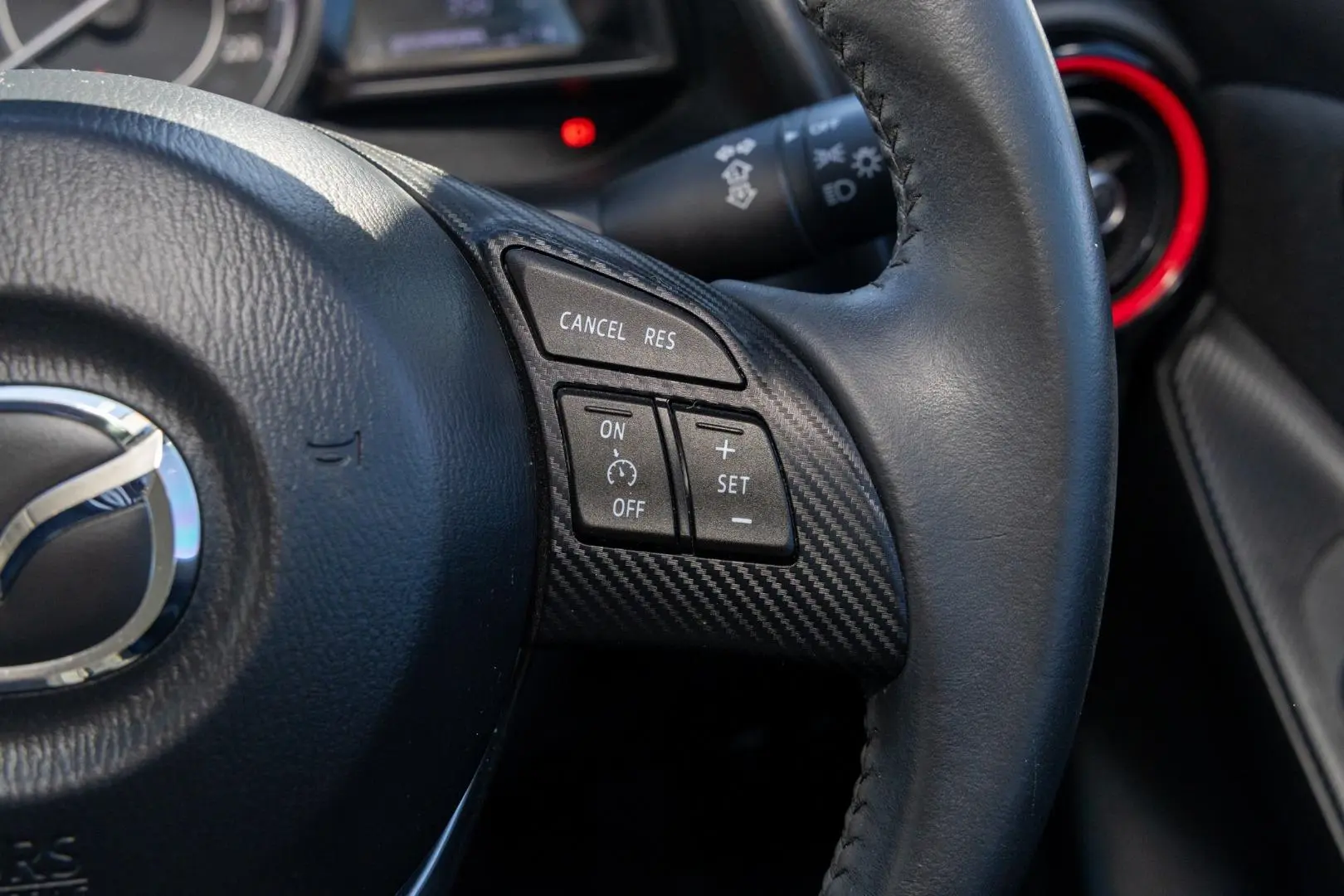 2016 Mazda 2 Gallery Image 12