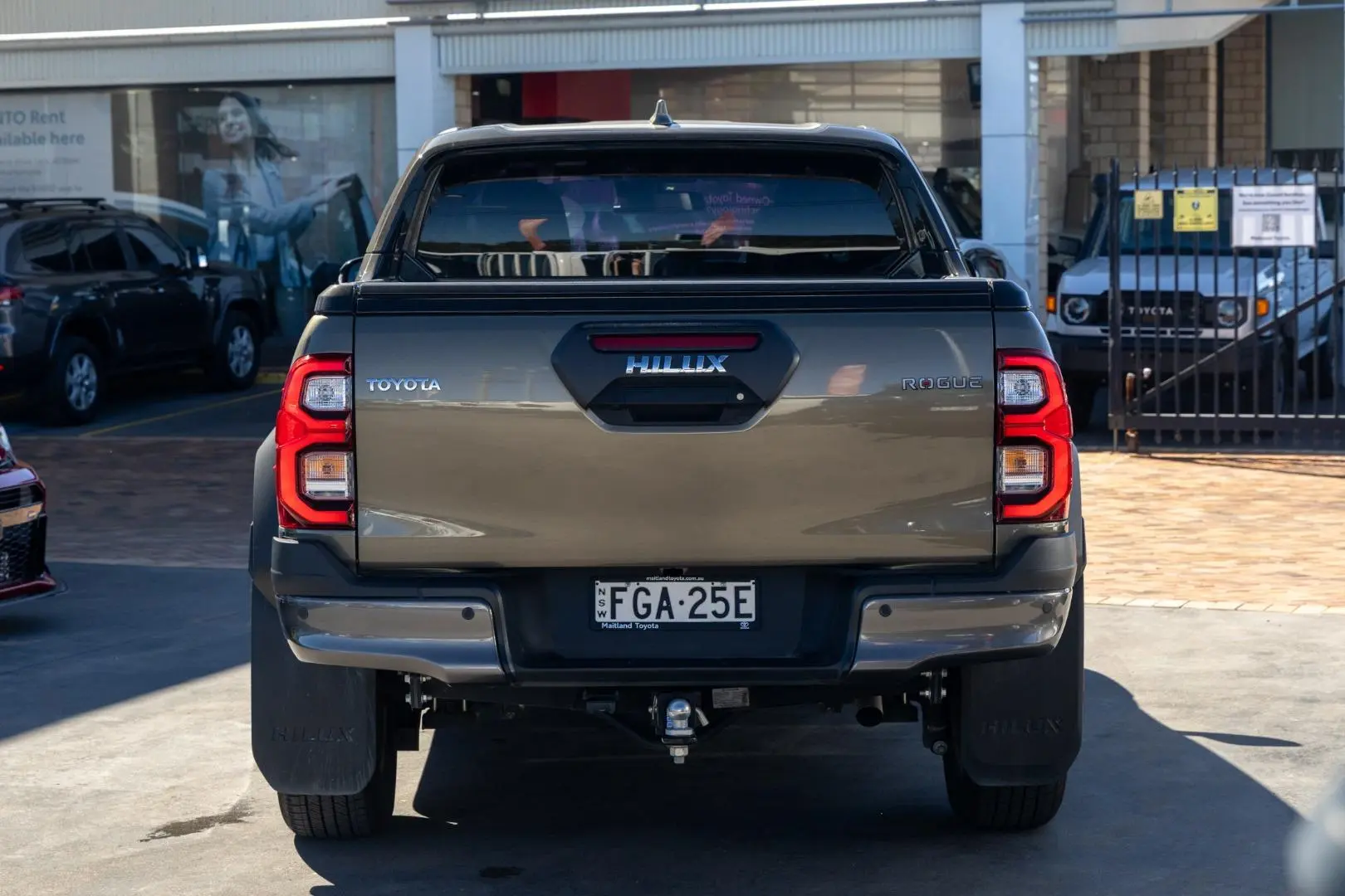 2024 Toyota Hilux Gallery Image 5