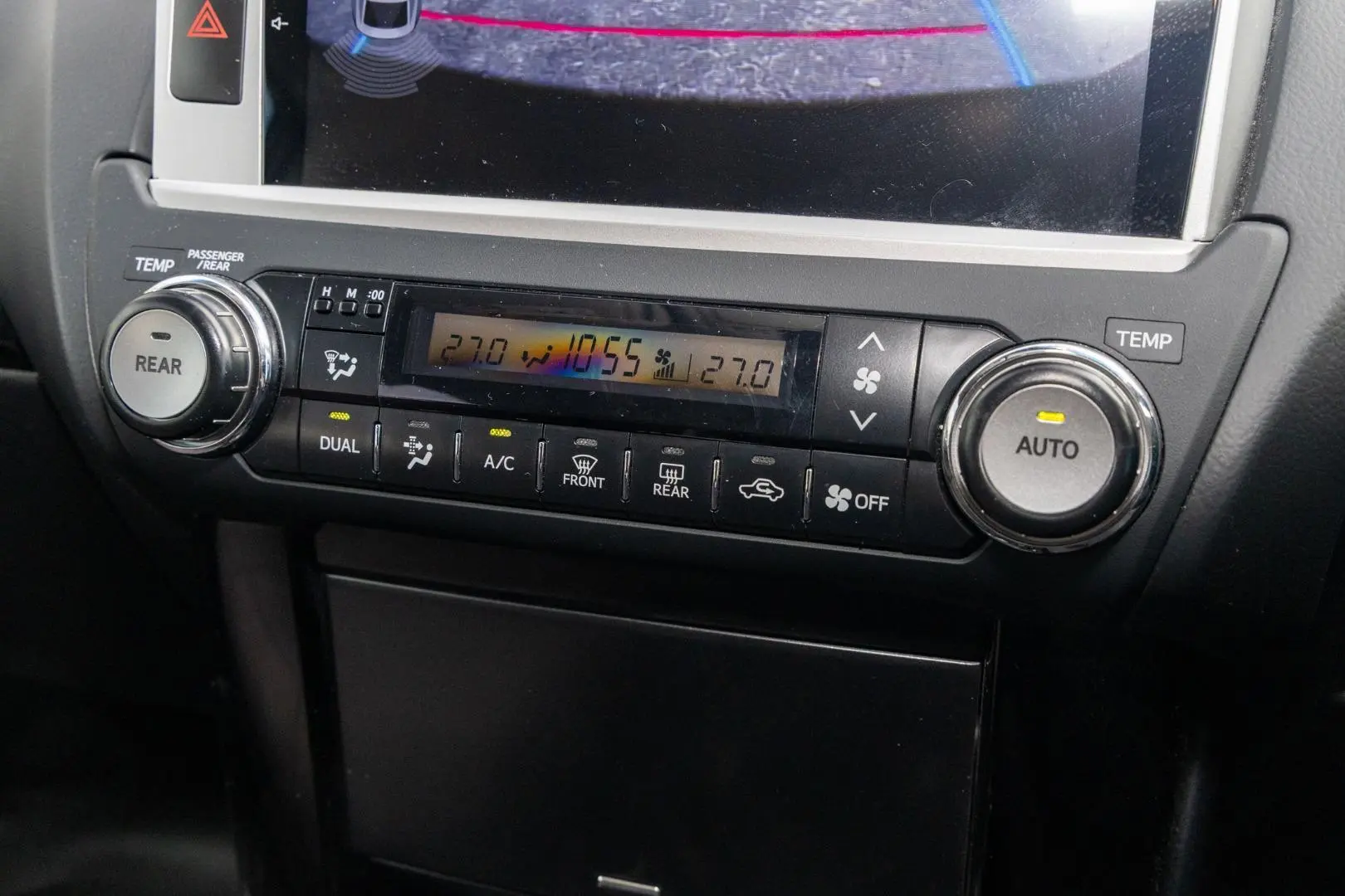 2014 Toyota Landcruiser Prado Gallery Image 16