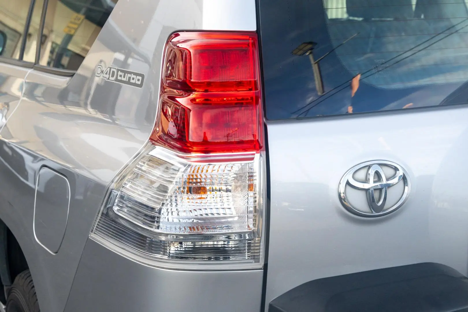 2010 Toyota Landcruiser Prado Gallery Image 20
