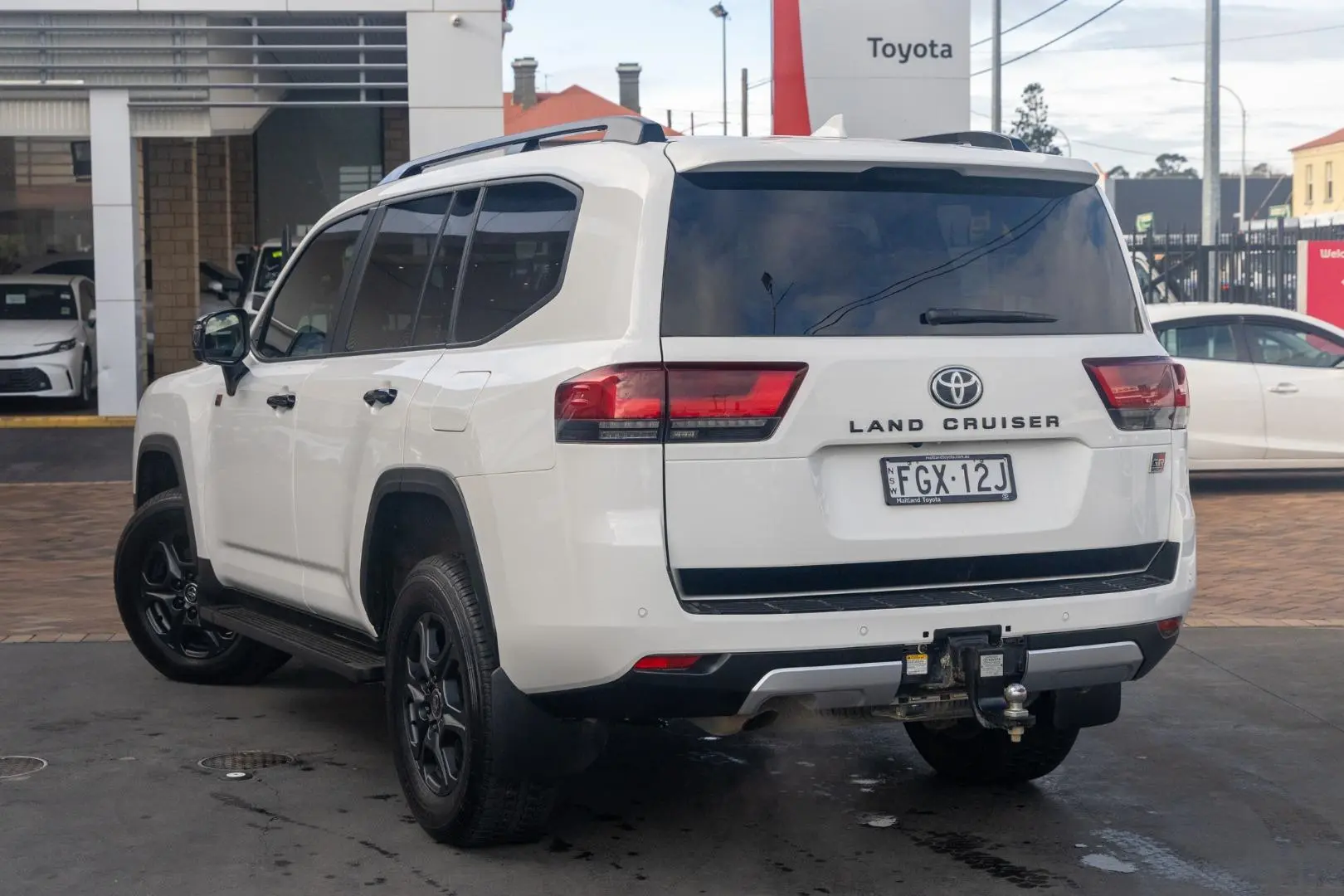 2024 Toyota Landcruiser Gallery Image 2