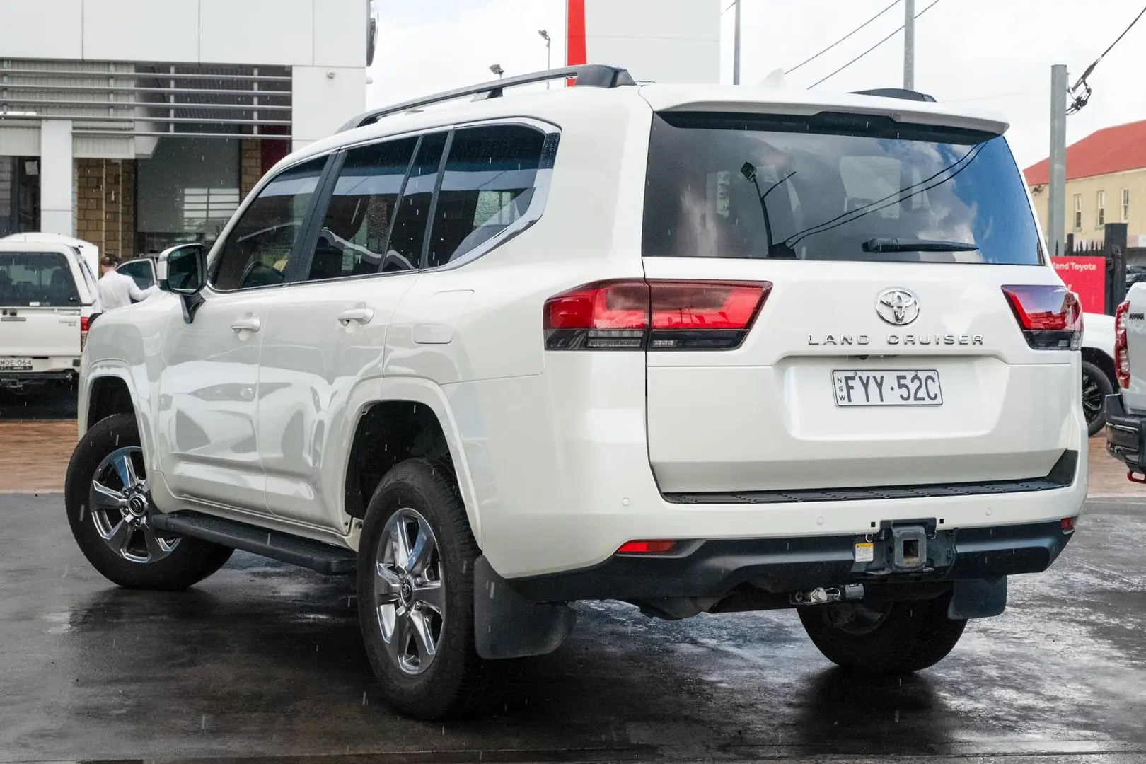2023 Toyota Landcruiser Gallery Image 2