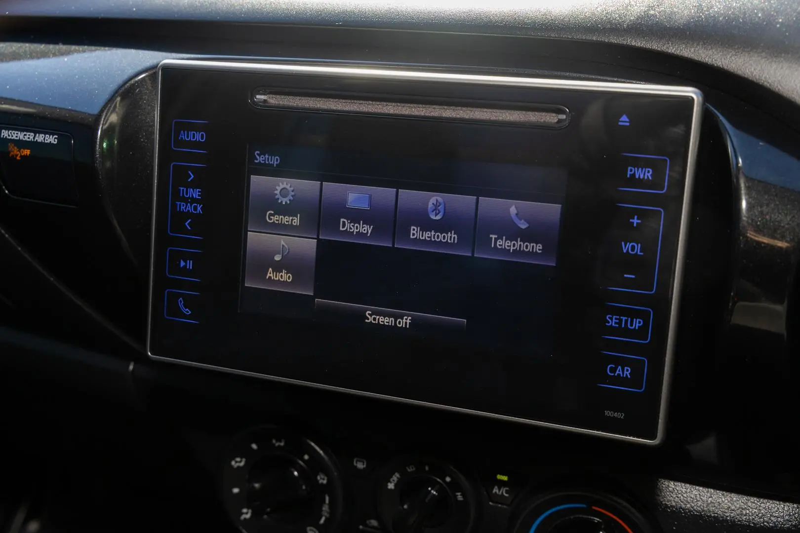 2019 Toyota Hilux Gallery Image 14