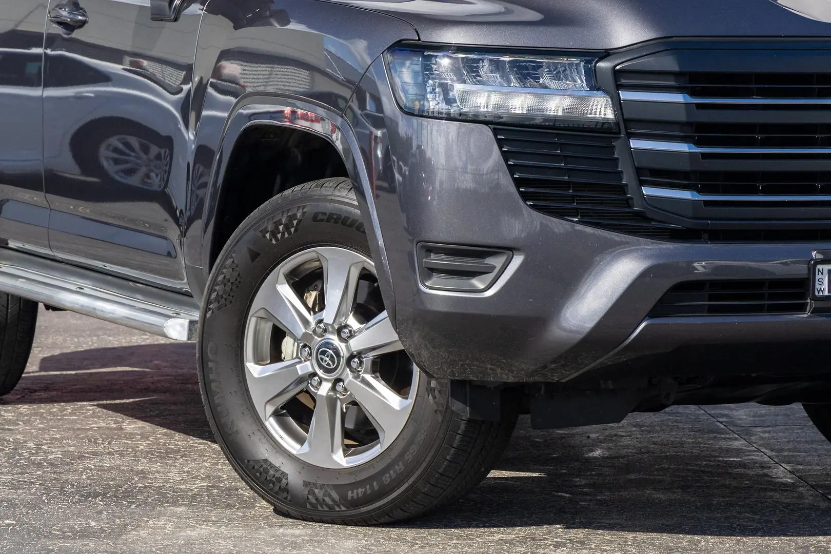 2022 Toyota Landcruiser Gallery Image 6