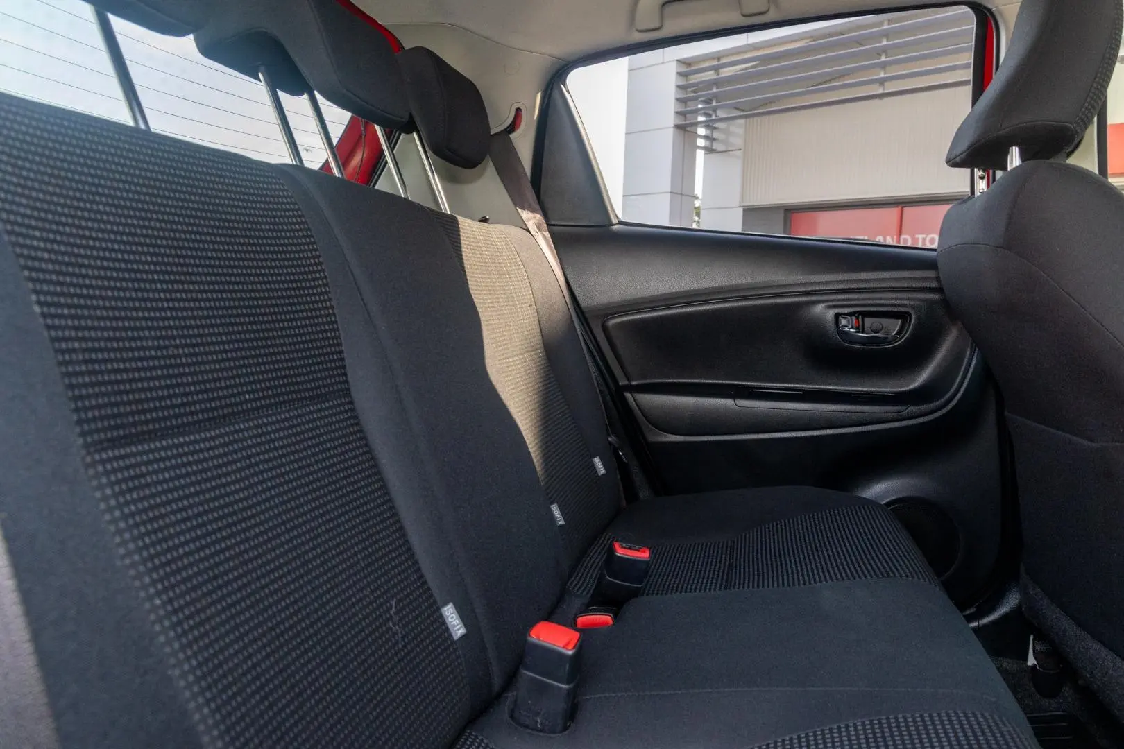 2018 Toyota Yaris Gallery Image 9