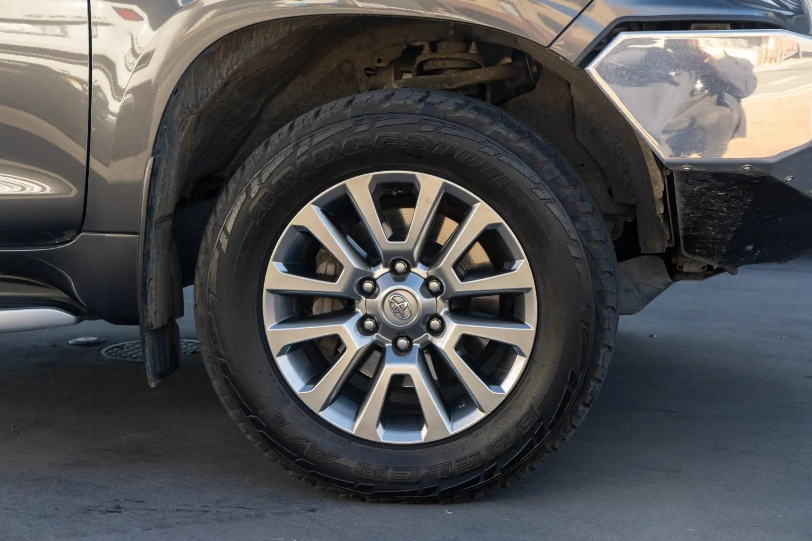 2019 Toyota Landcruiser Prado Gallery Image 22