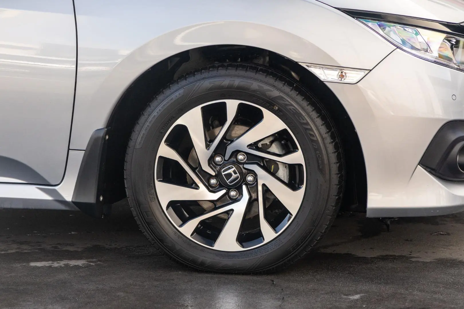 2018 Honda Civic Gallery Image 22