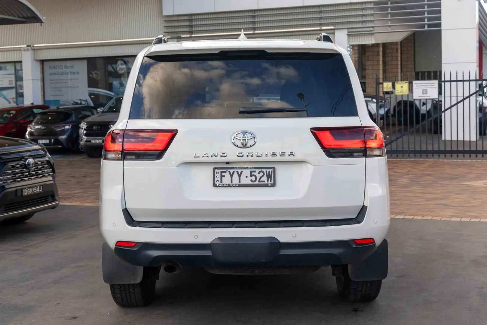 2024 Toyota Landcruiser Gallery Image 5