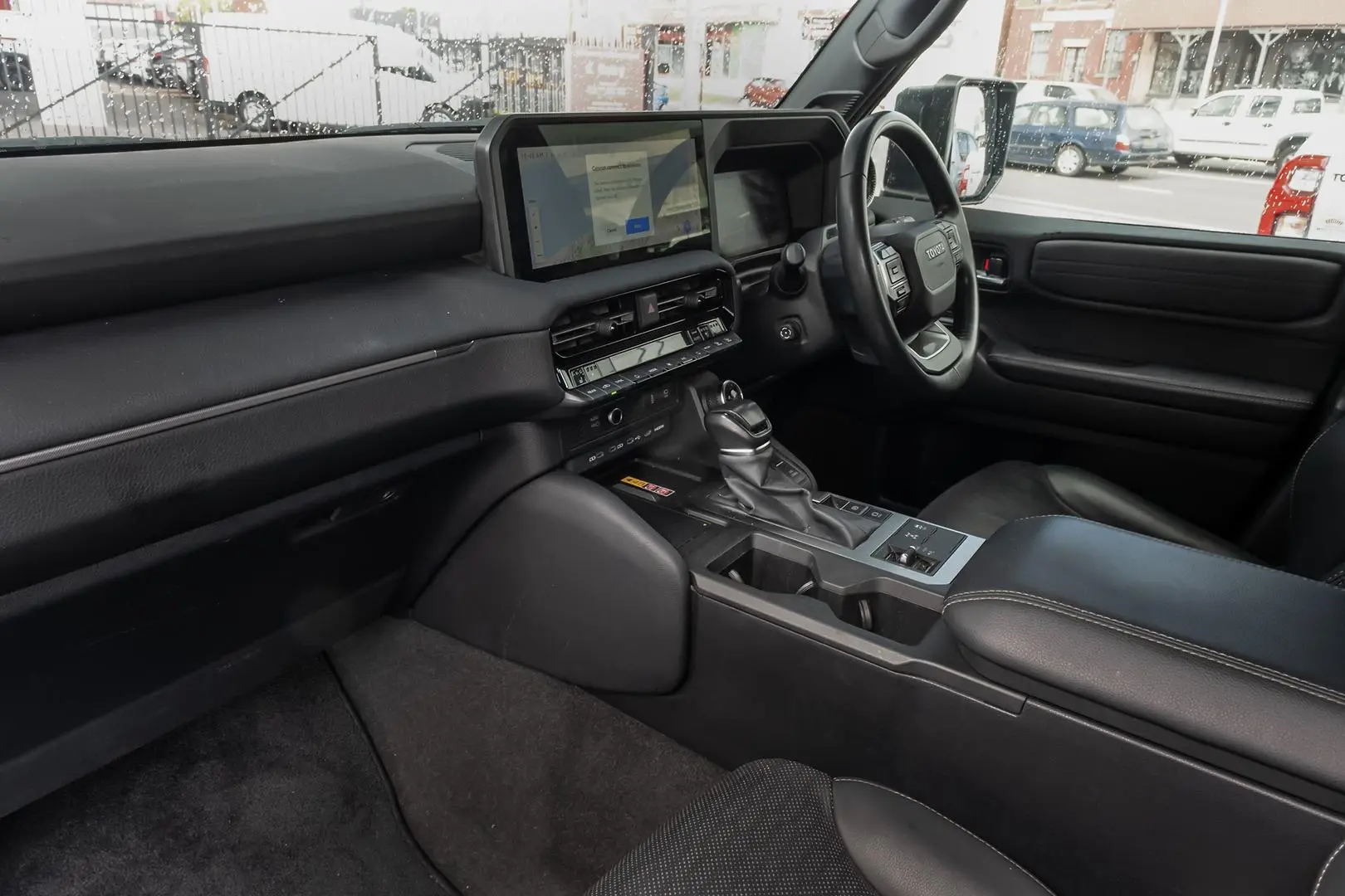 2024 Toyota Landcruiser Prado Gallery Image 8