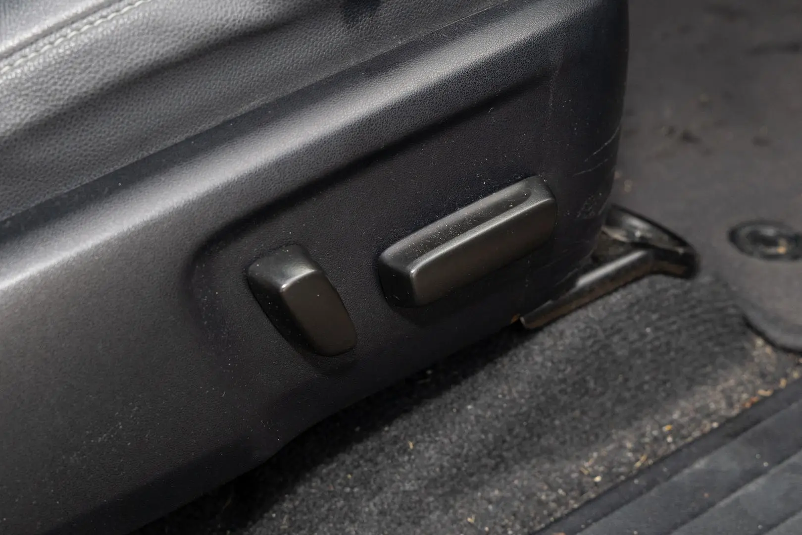 2021 Toyota Hilux Gallery Image 19