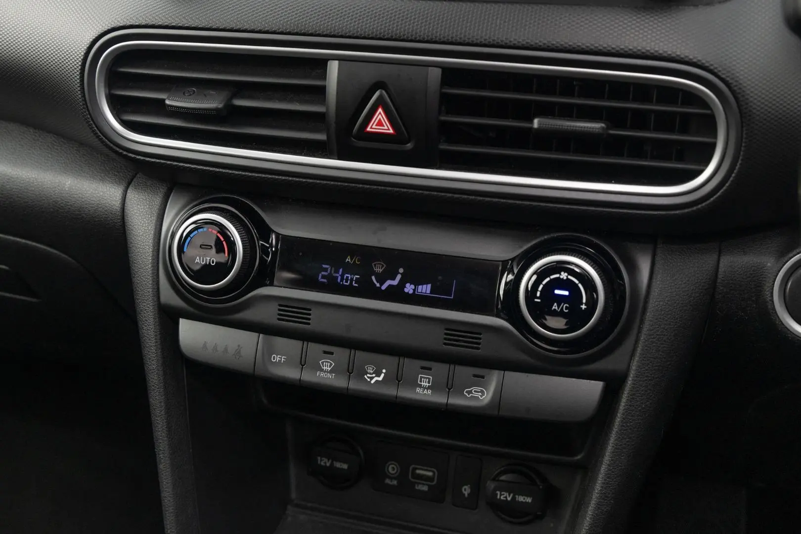 2017 Hyundai Kona Gallery Image 16
