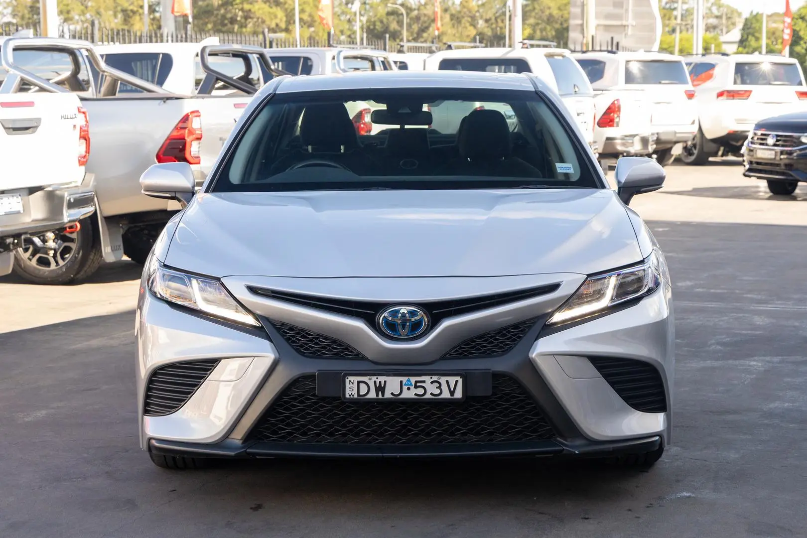 2018 Toyota Camry Gallery Image 4