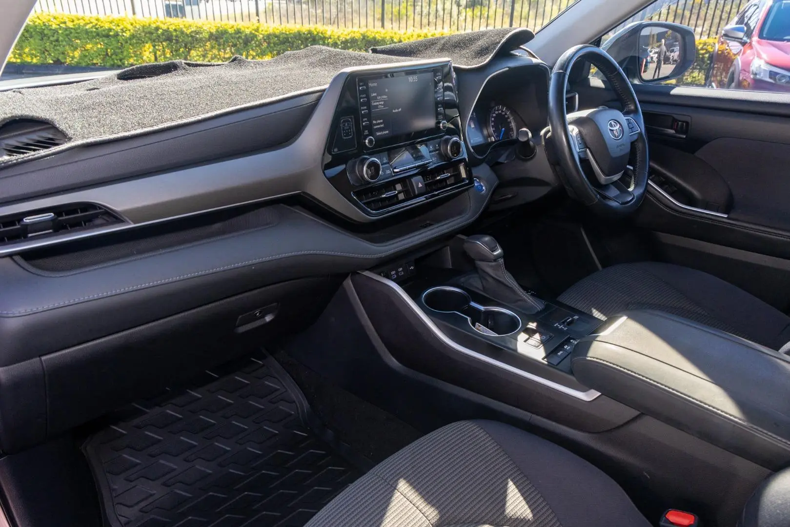 2022 Toyota Kluger Gallery Image 8