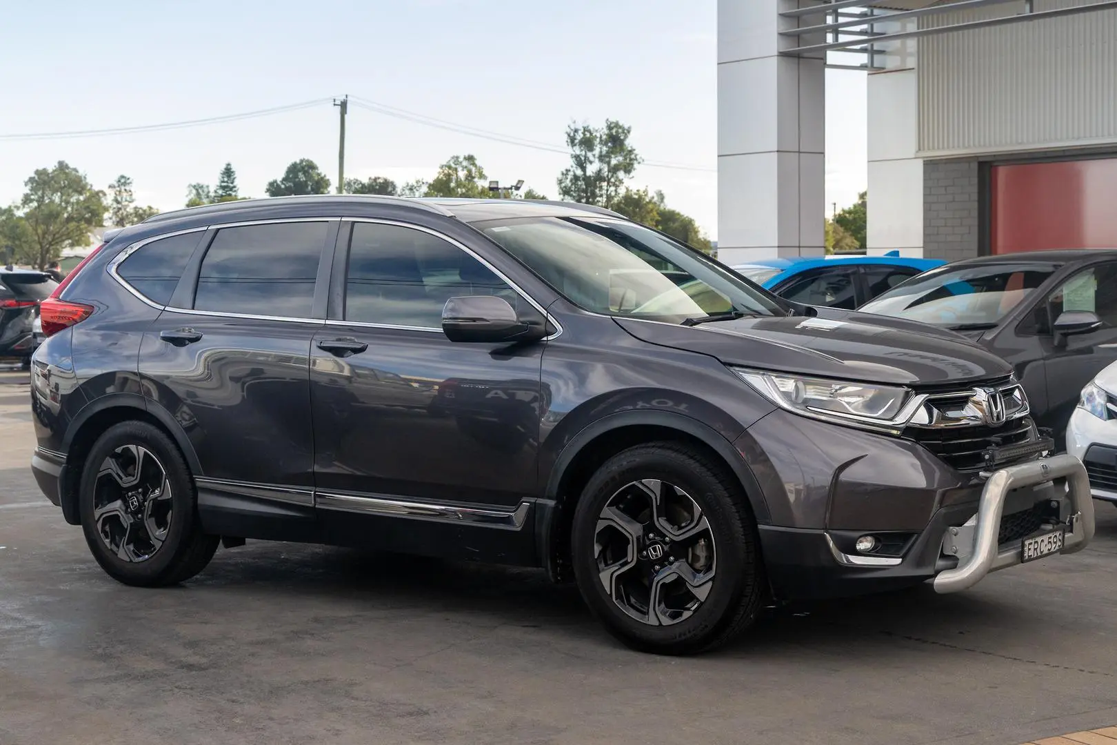 2019 Honda CR-V Gallery Image 3