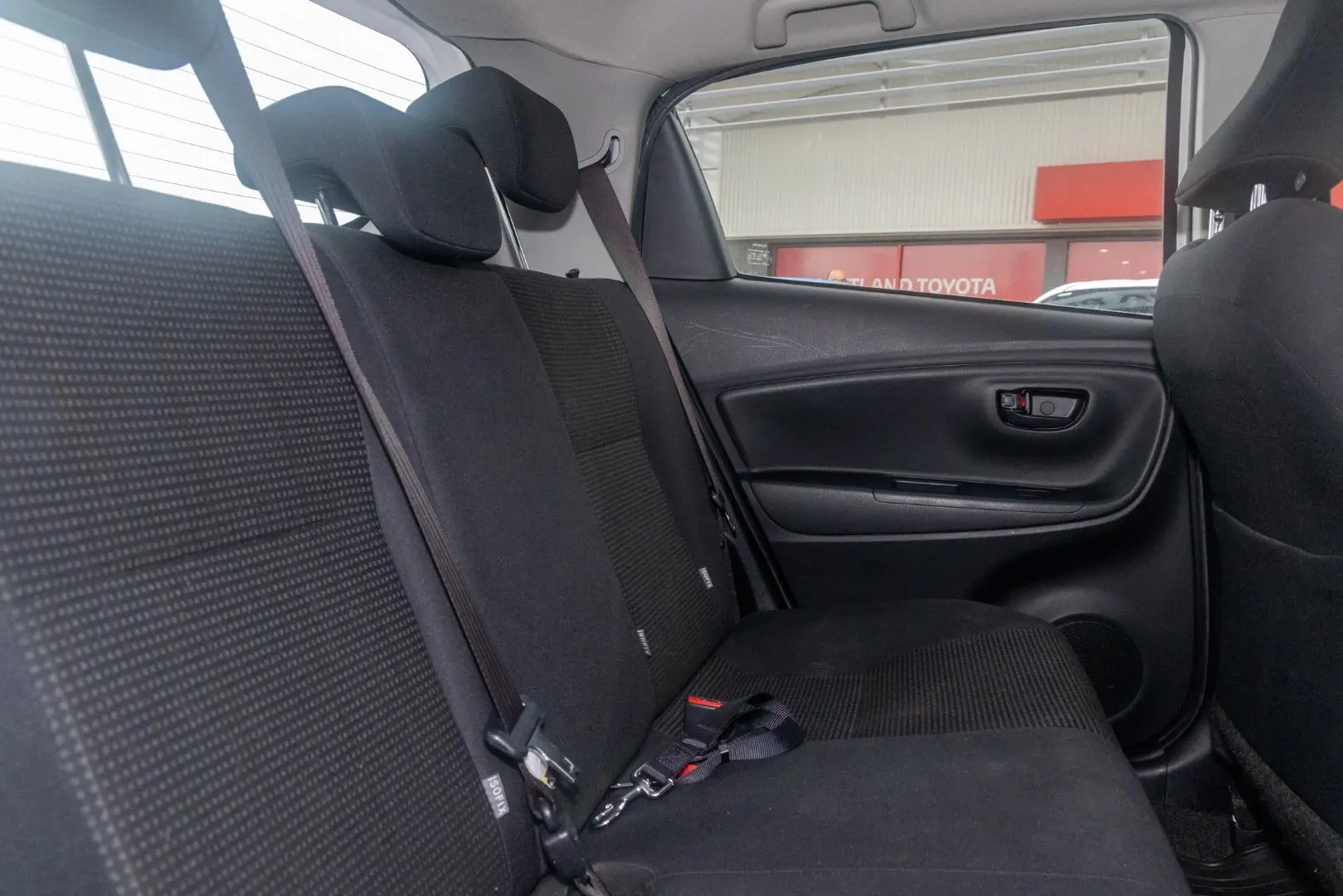 2019 Toyota Yaris Gallery Image 9