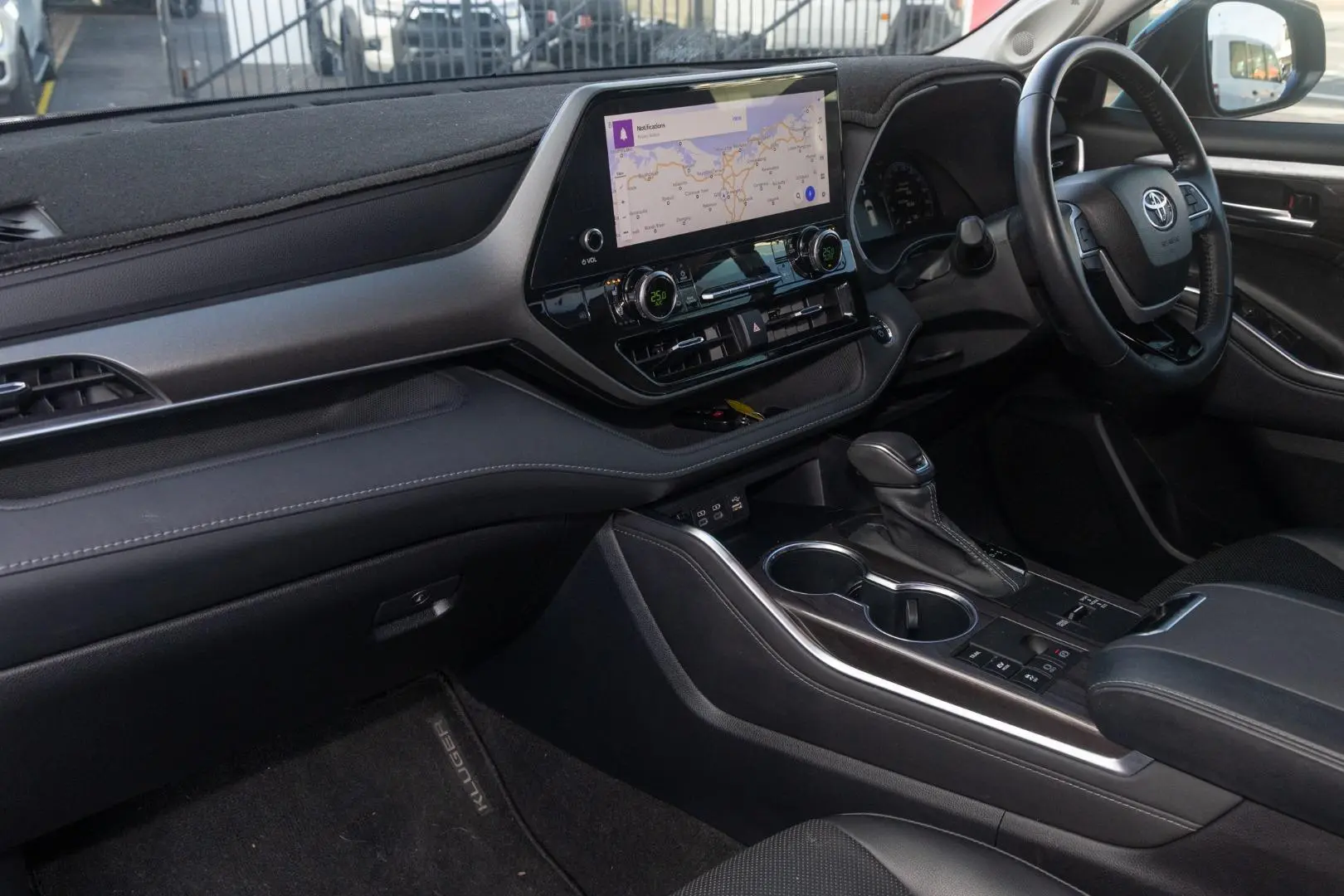 2022 Toyota Kluger Gallery Image 8