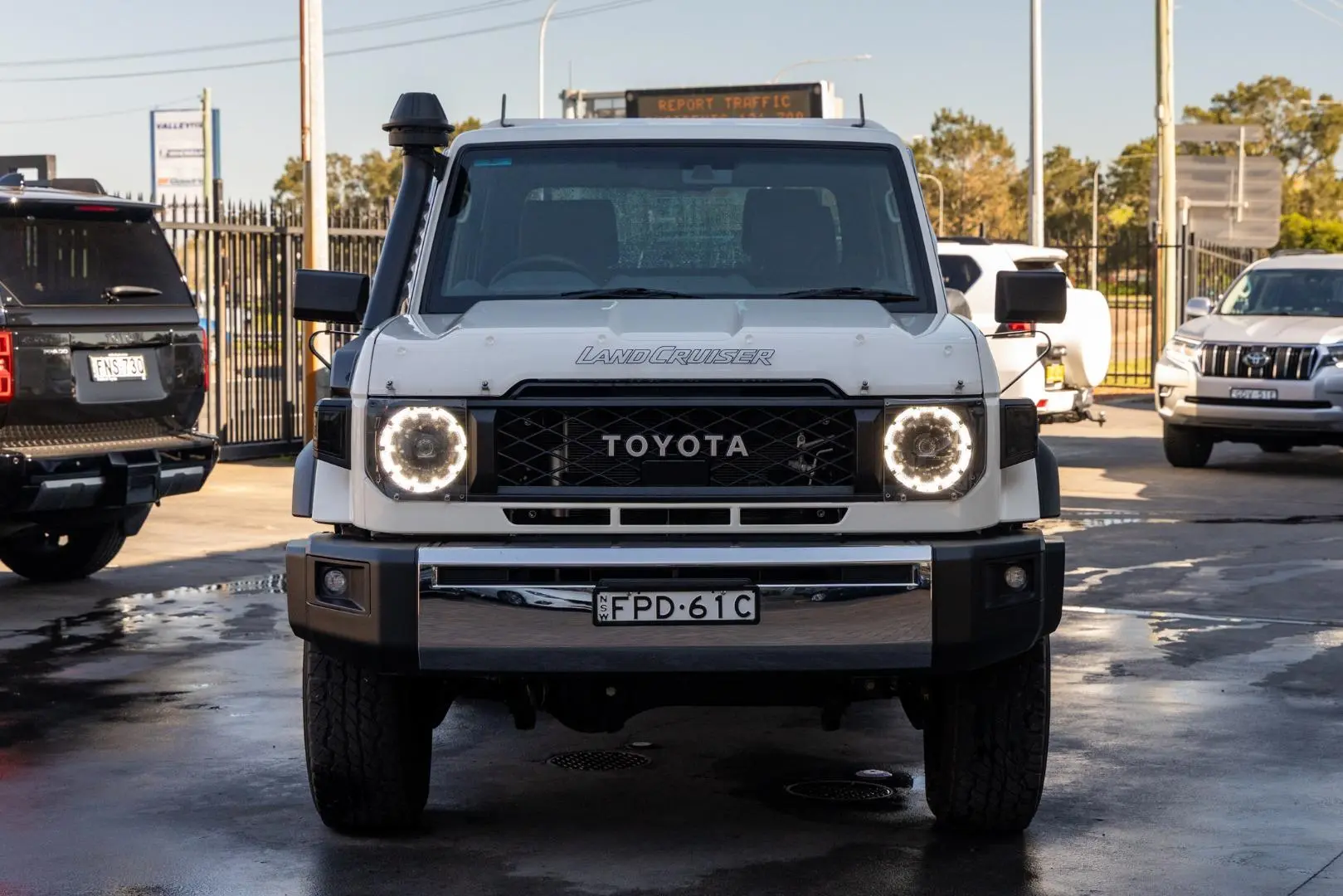 2025 Toyota Landcruiser Gallery Image 4