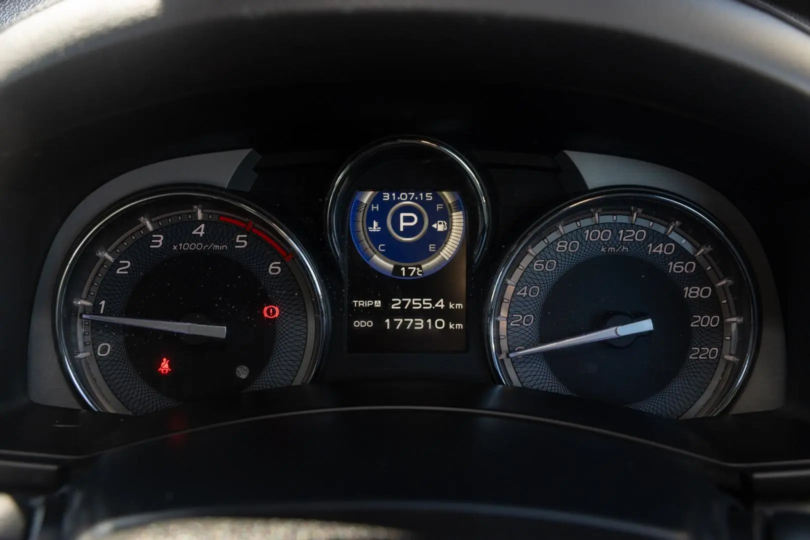 2017 Isuzu MU-X Gallery Image 13