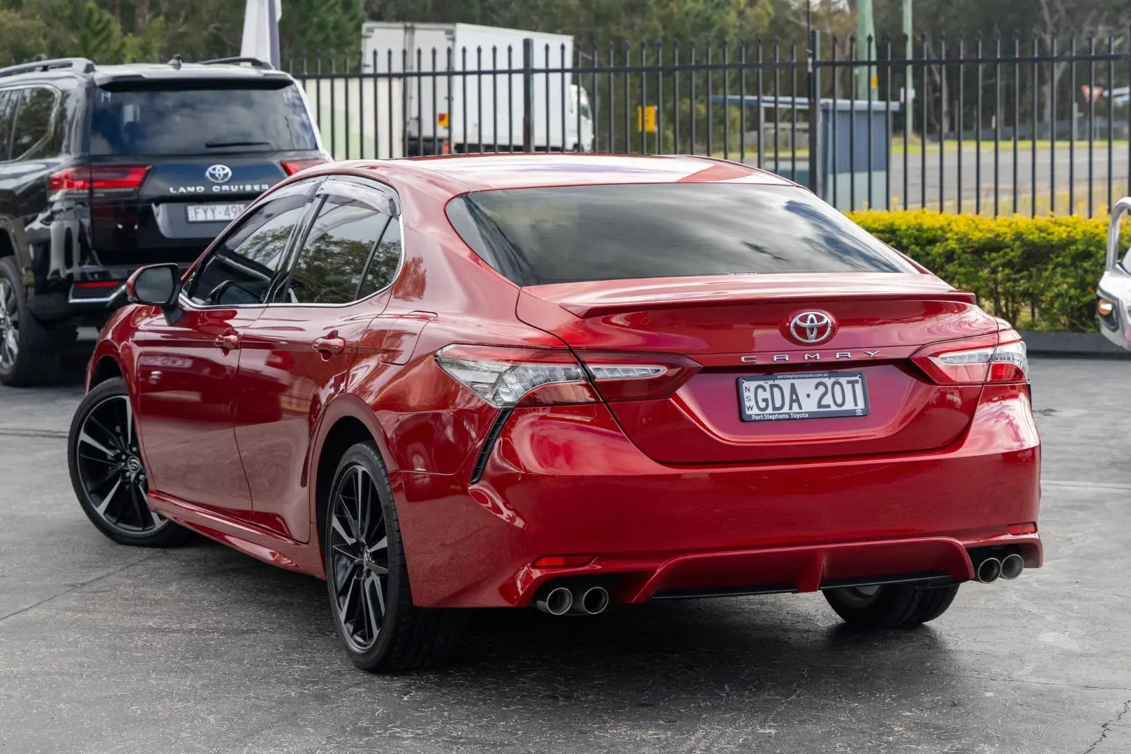 2019 Toyota Camry Gallery Image 2