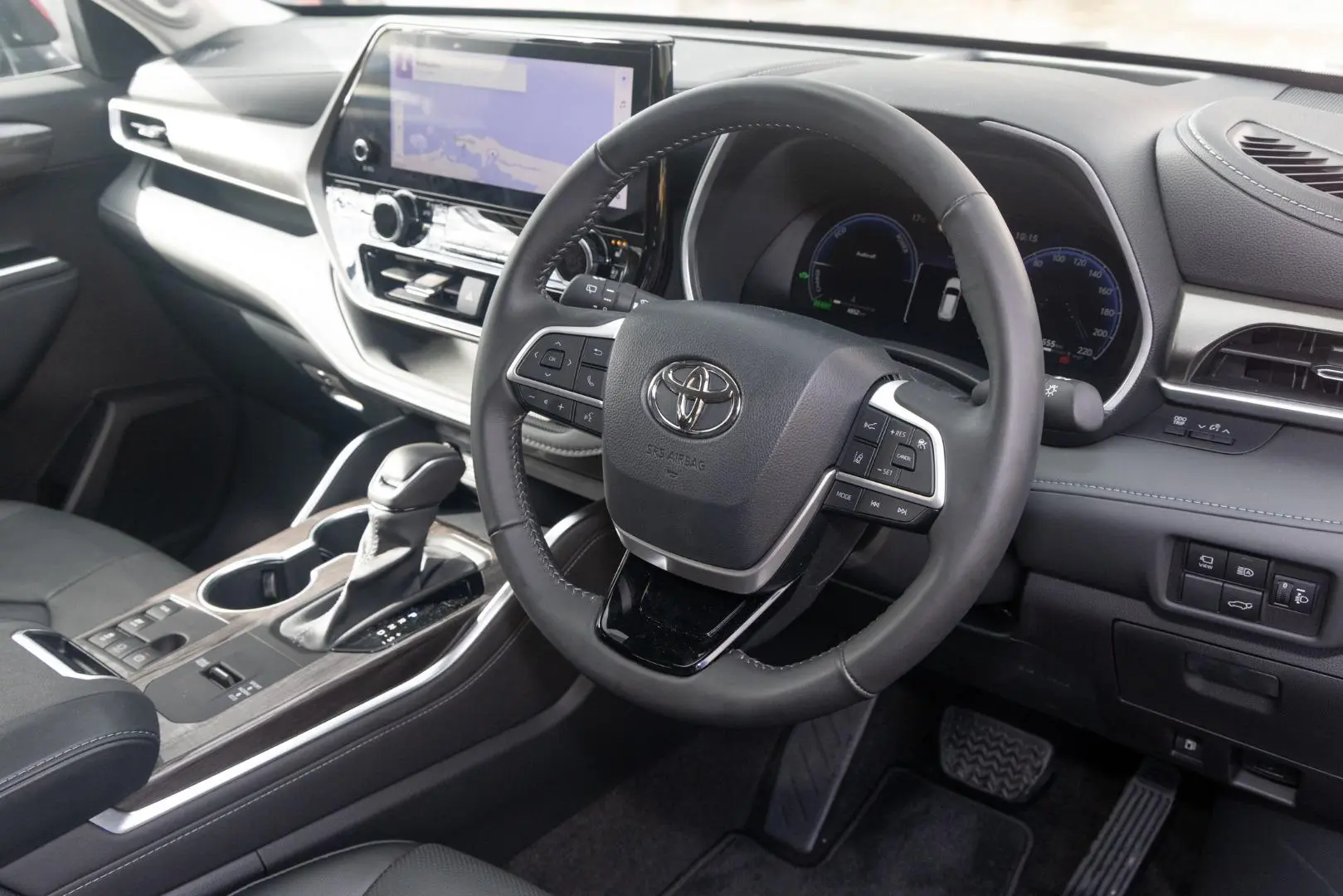 2024 Toyota Kluger Gallery Image 7