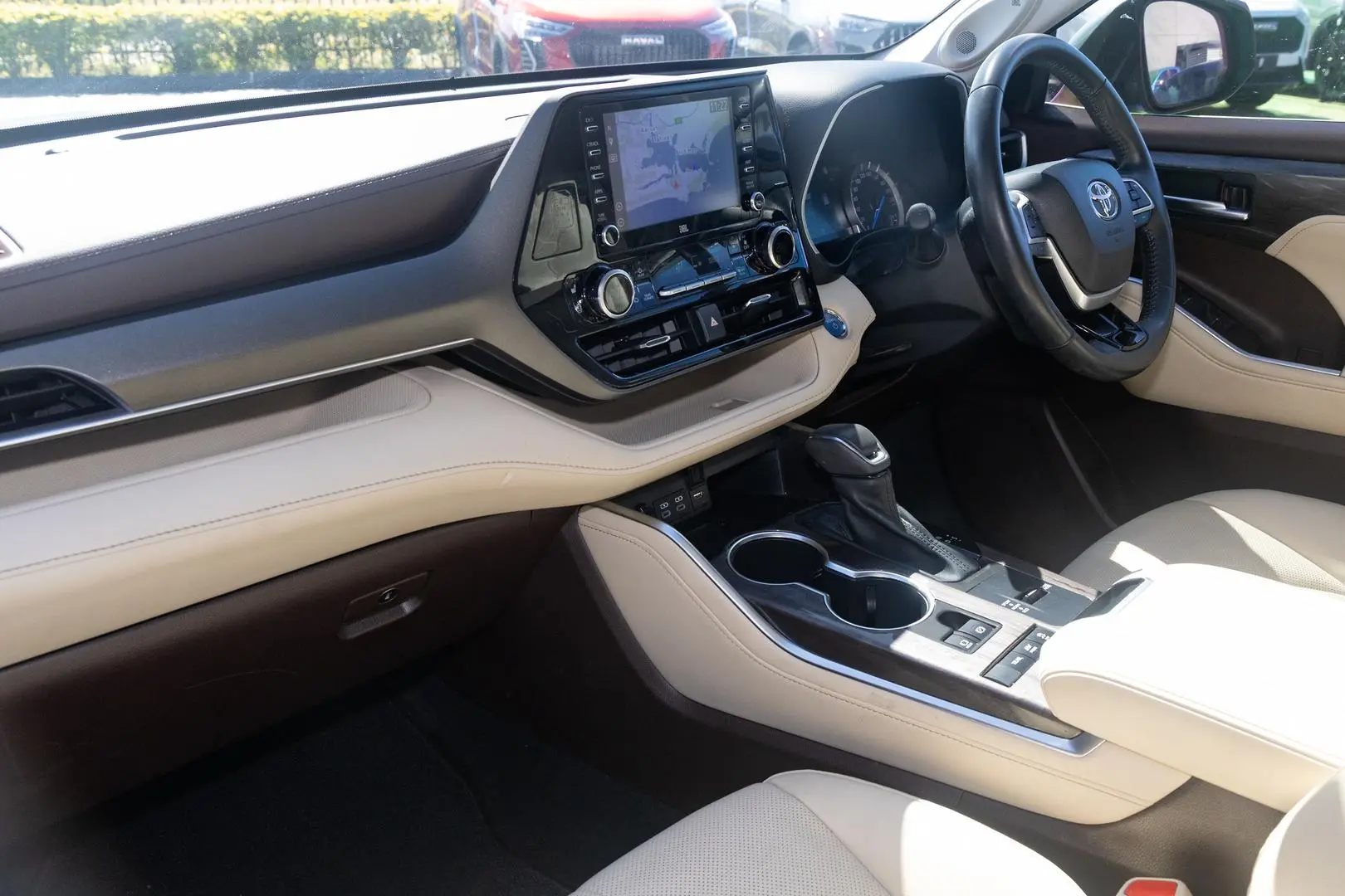 2022 Toyota Kluger Gallery Image 8