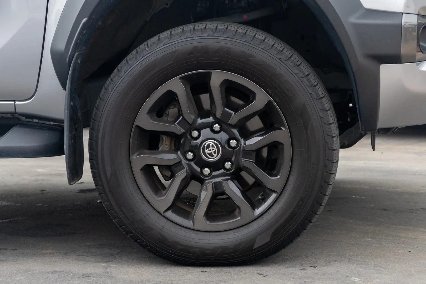 2023 Toyota Hilux Gallery Image 21