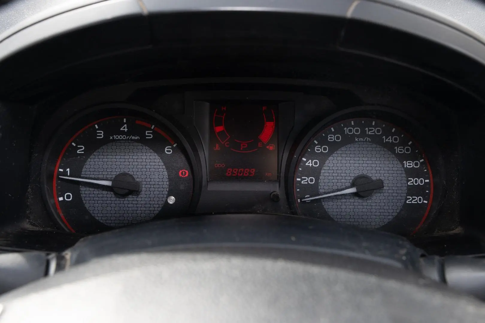 2018 Isuzu D-MAX Gallery Image 13