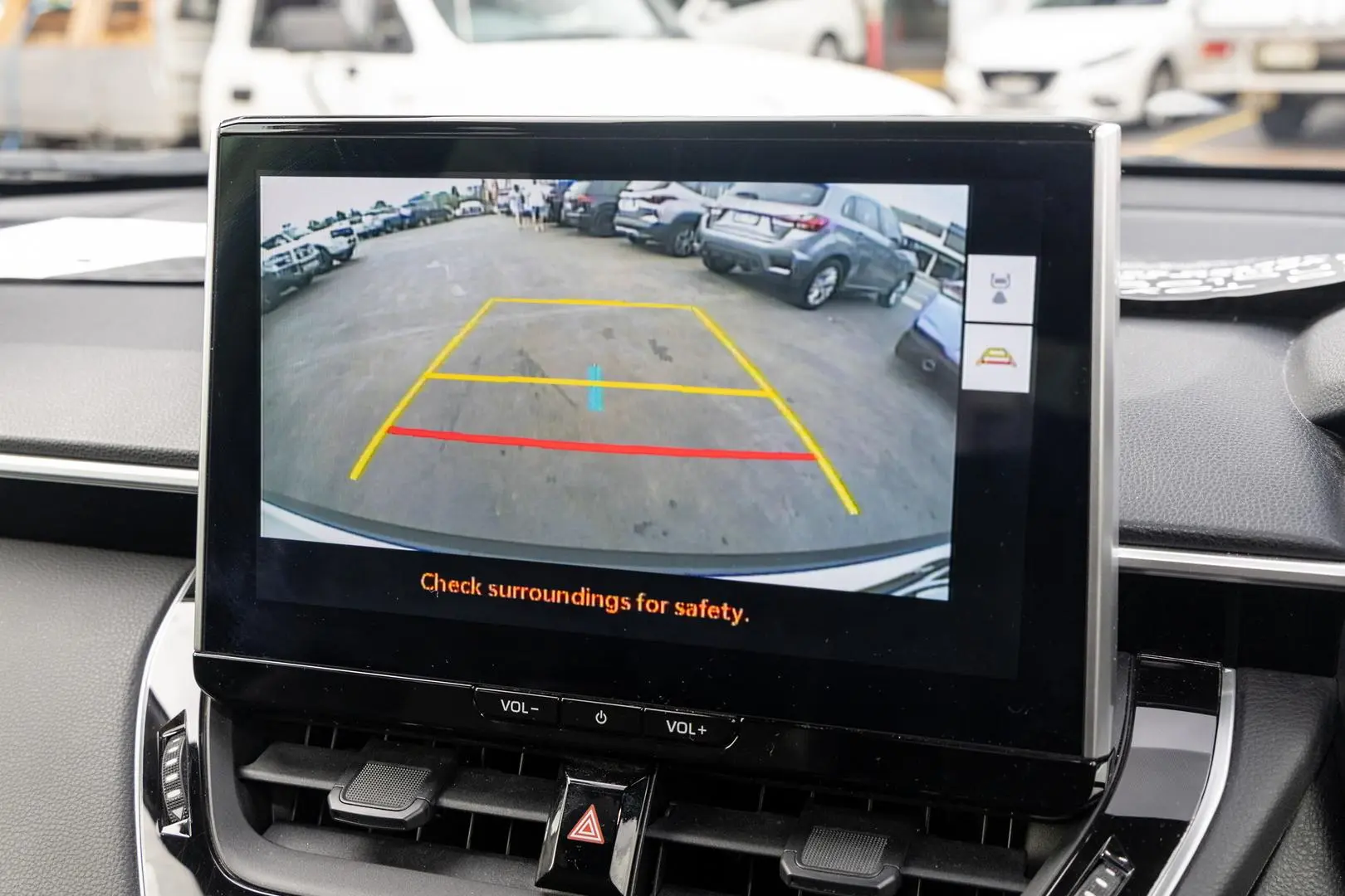 2022 Toyota Corolla Cross Gallery Image 15