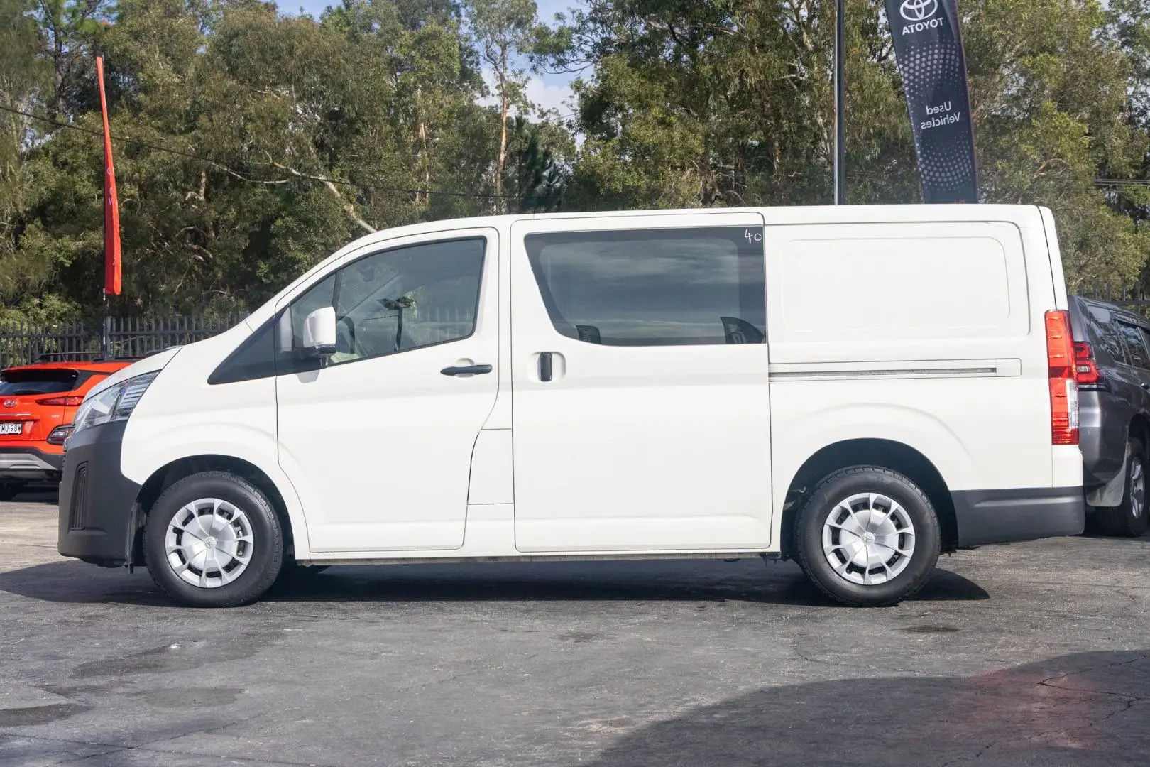 2023 Toyota Hiace Gallery Image 3