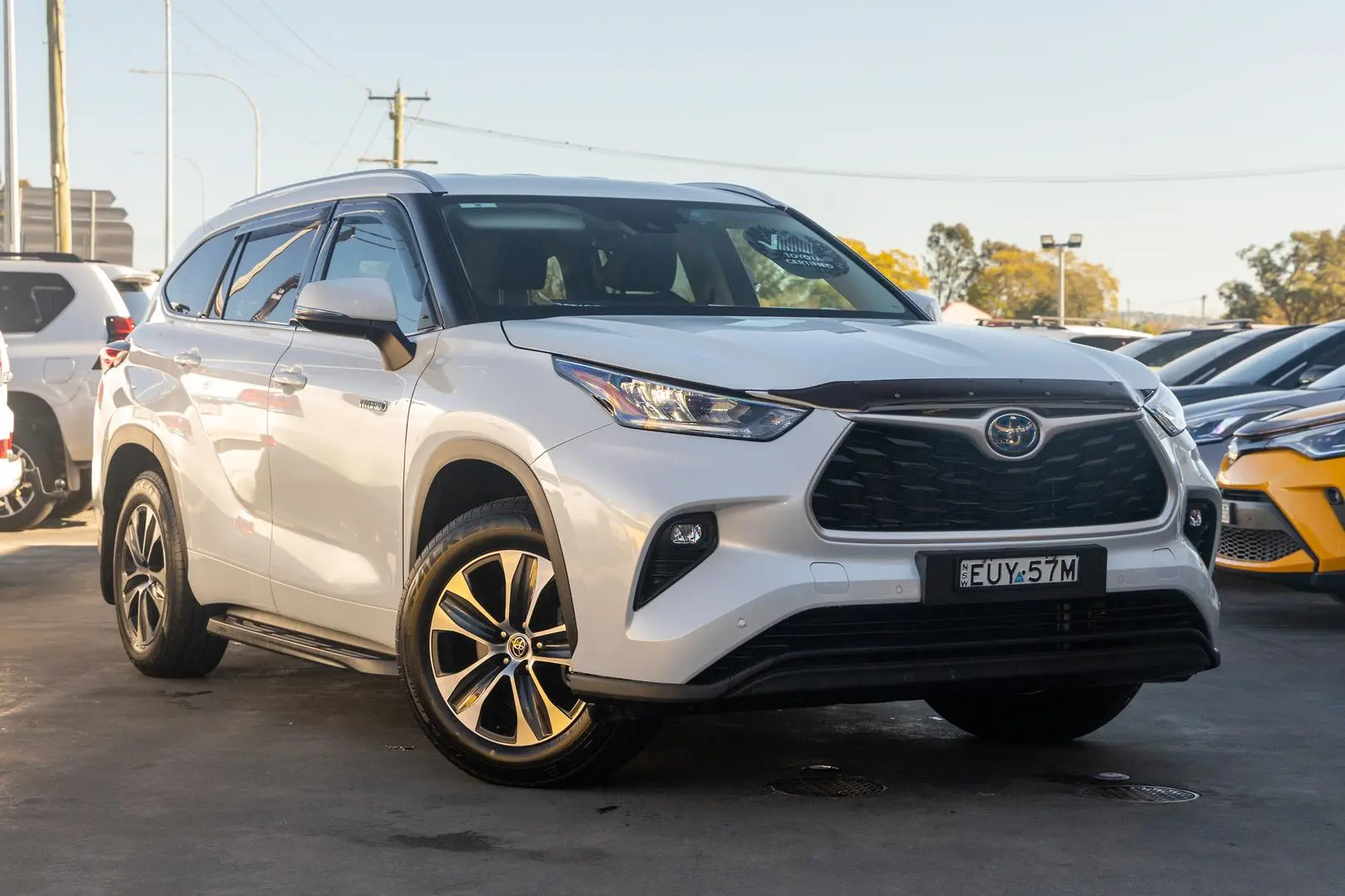 2022 Toyota Kluger Gallery Image 1