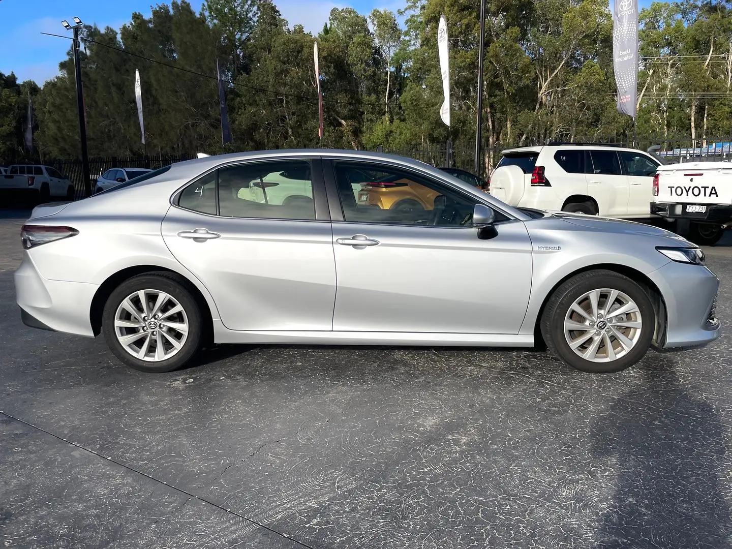 2022 Toyota Camry Gallery Image 3