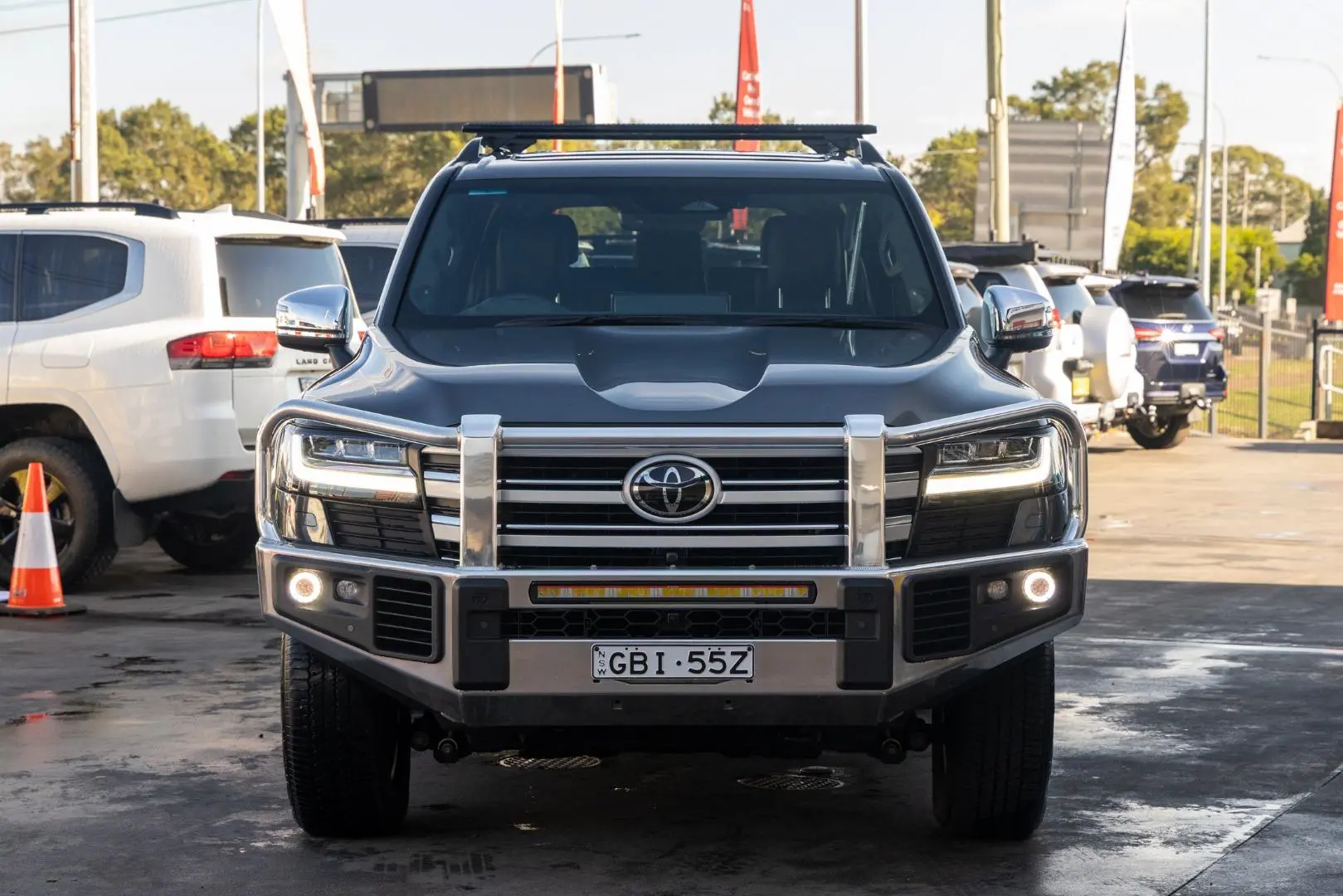 2025 Toyota Landcruiser Gallery Image 4