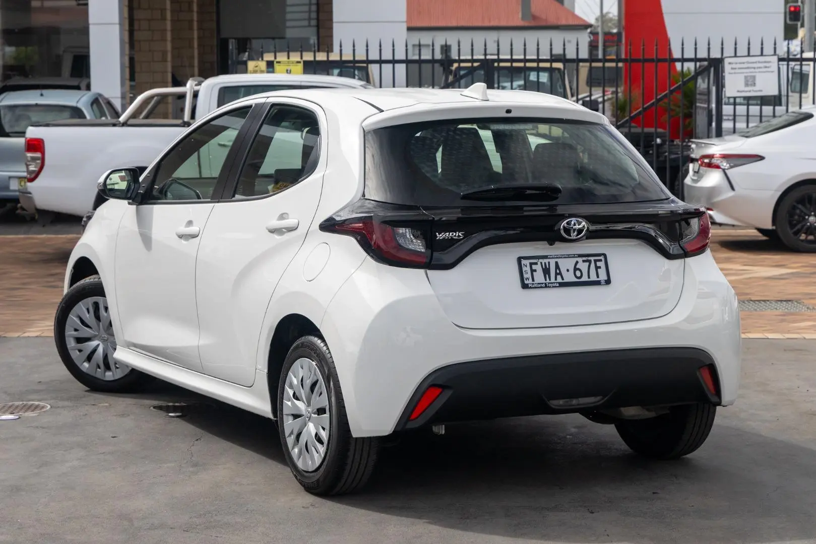 2022 Toyota Yaris Gallery Image 2
