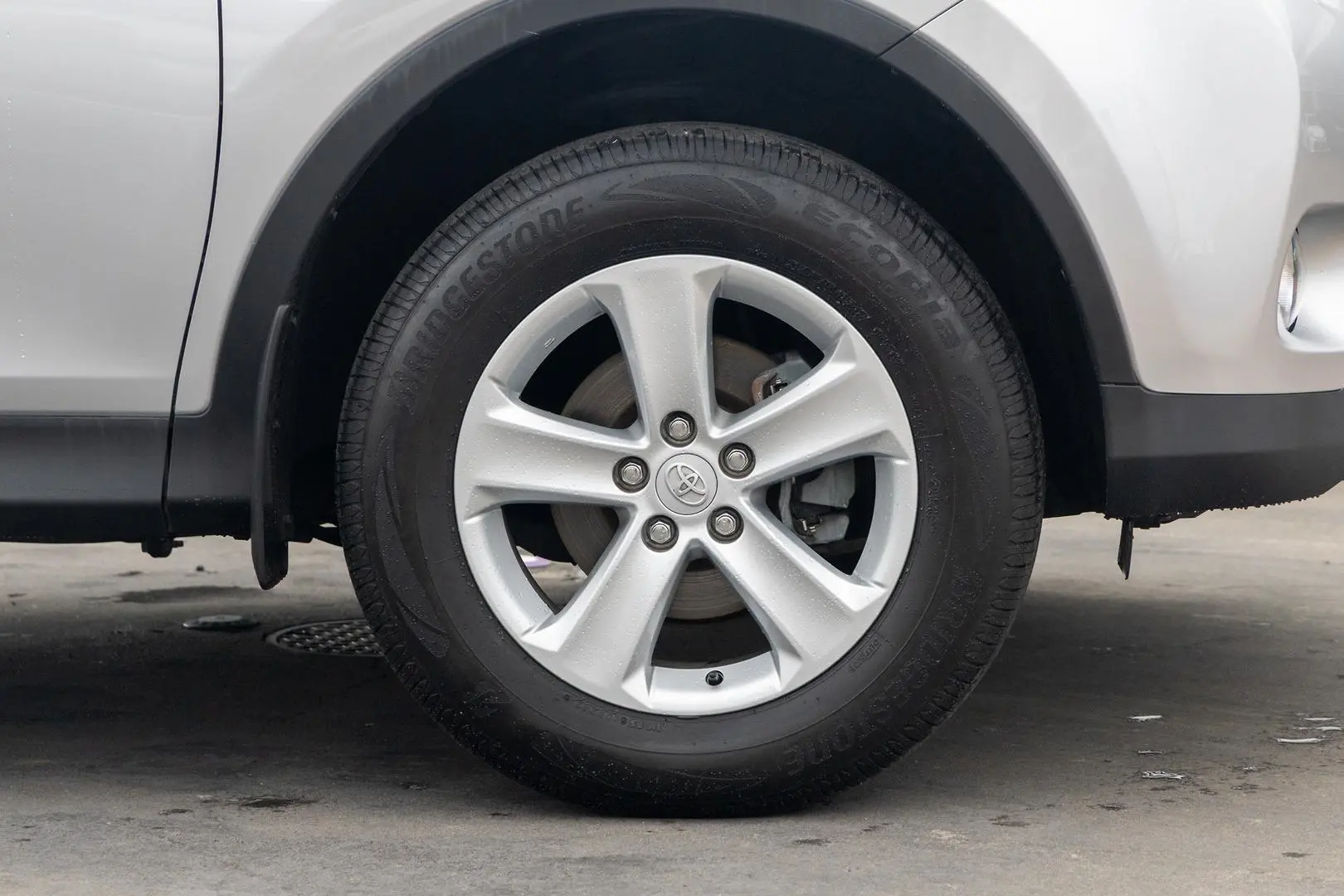 2013 Toyota RAV4 Gallery Image 22