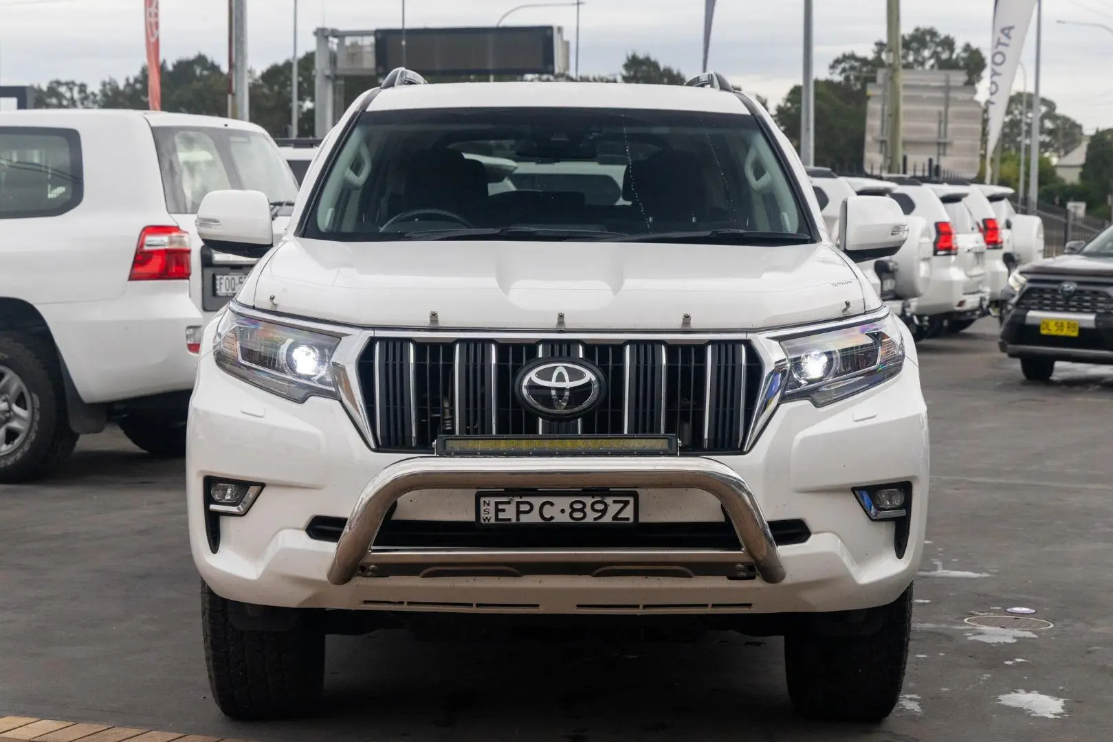 2021 Toyota Landcruiser Prado Gallery Image 4