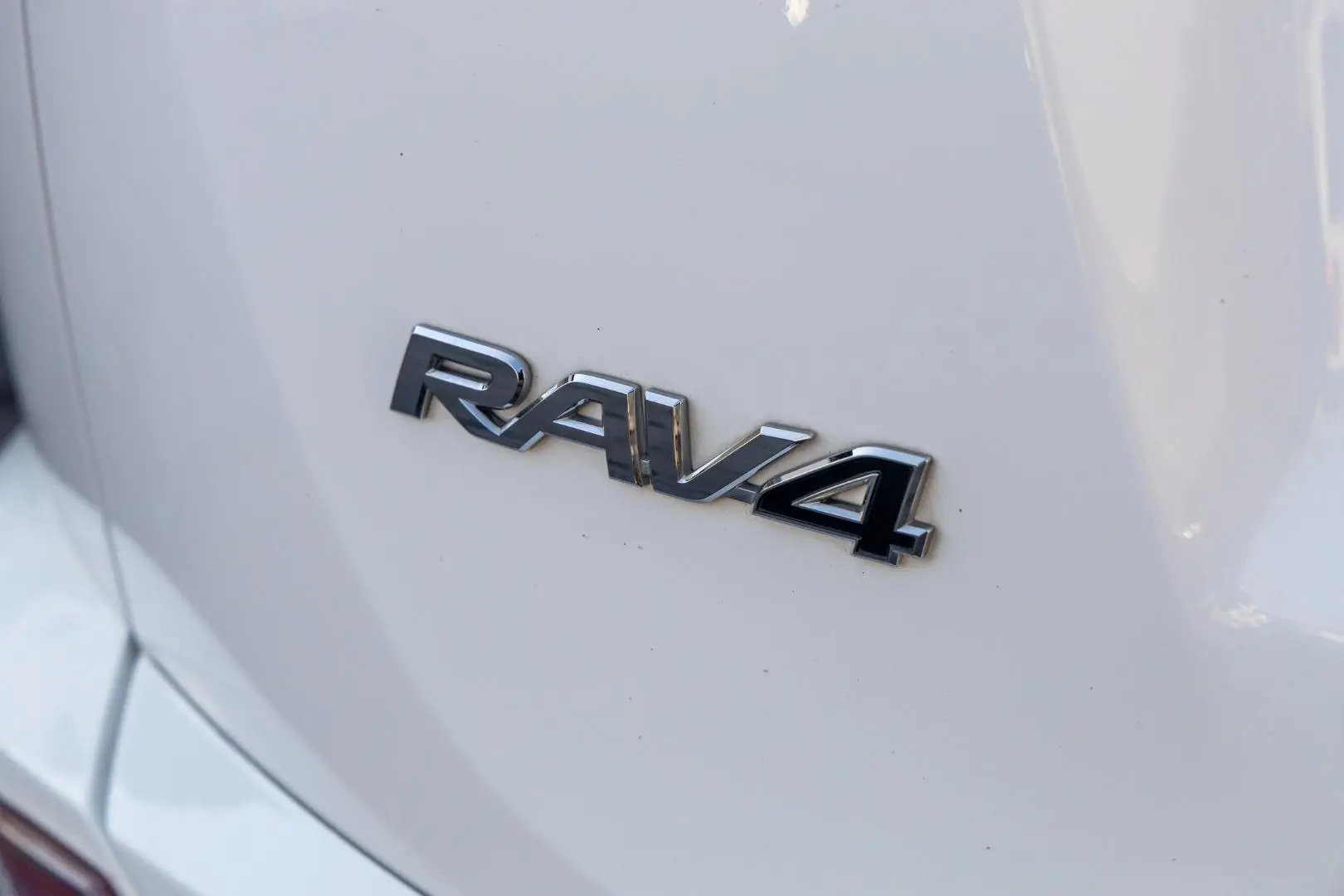 2016 Toyota RAV4 Gallery Image 21