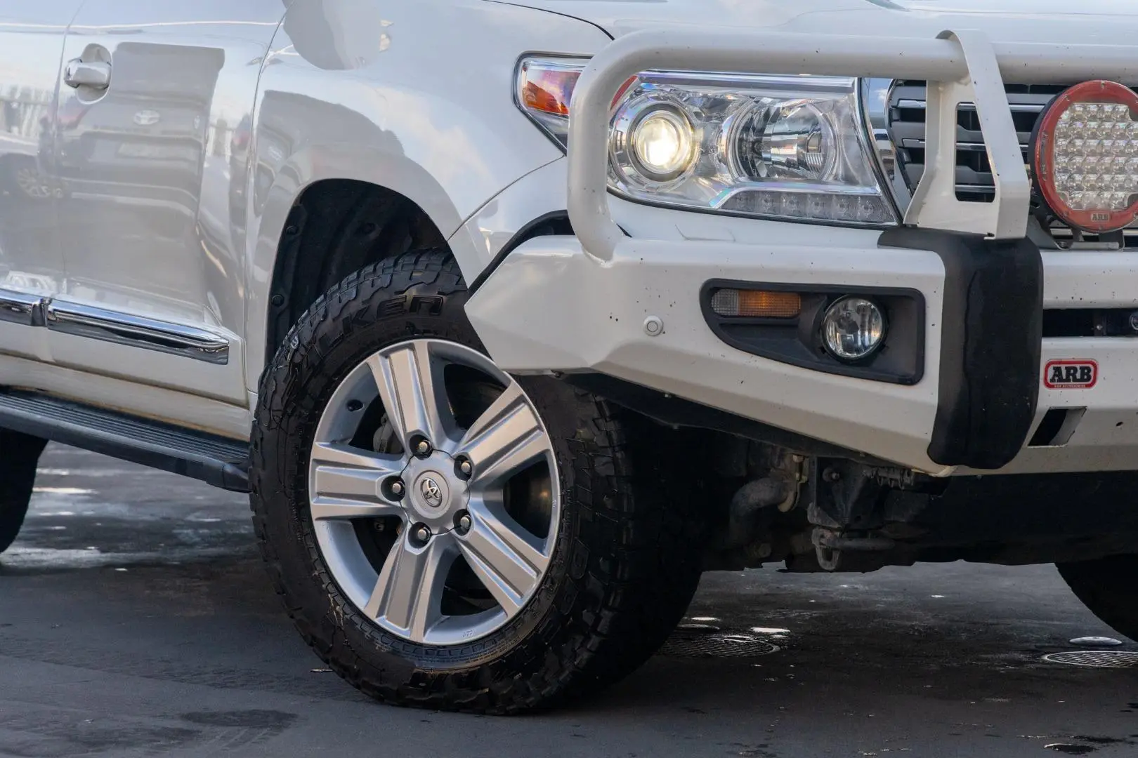 2015 Toyota Landcruiser Gallery Image 6
