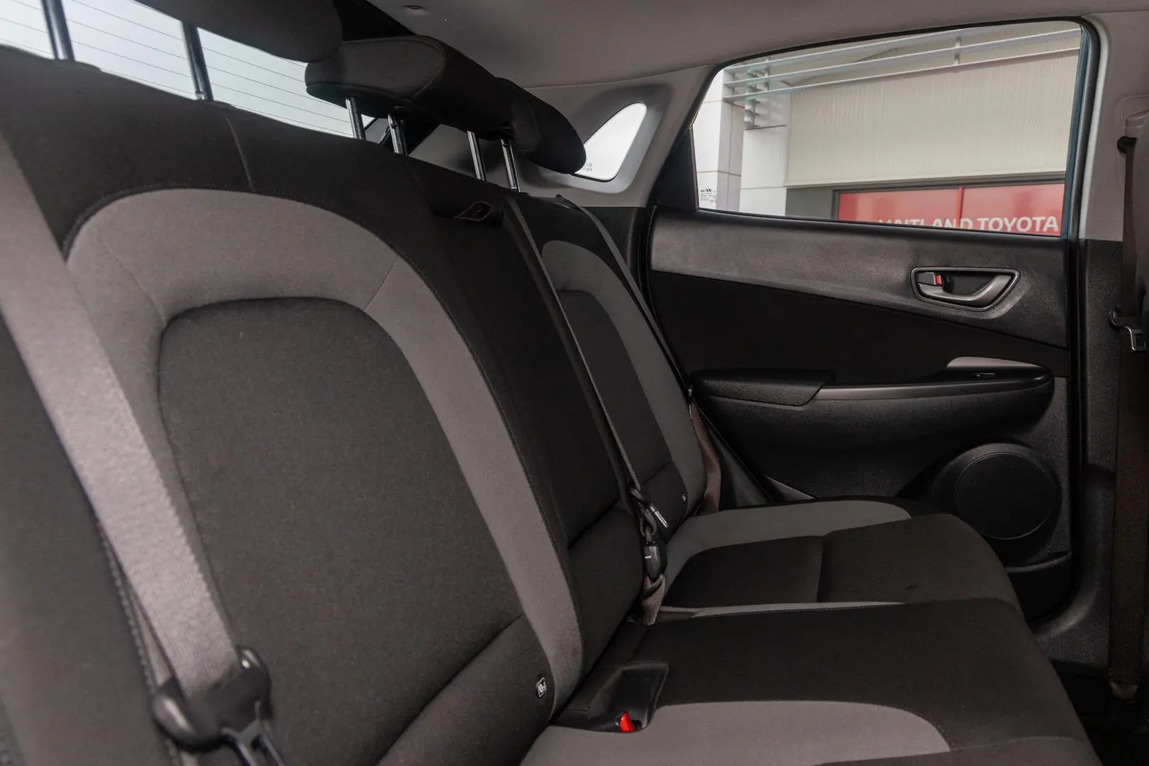 2019 Hyundai Kona Gallery Image 9