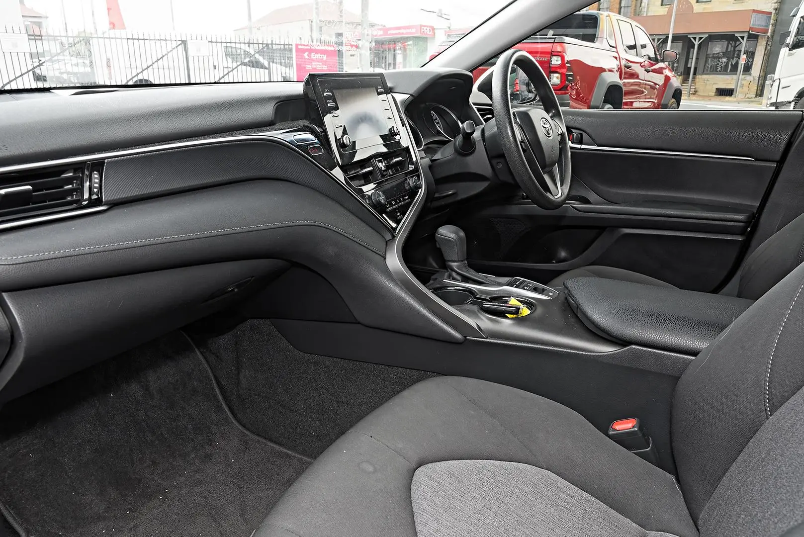 2021 Toyota Camry Gallery Image 8