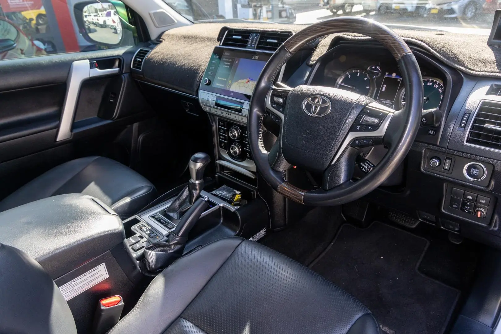 2020 Toyota Landcruiser Prado Gallery Image 7