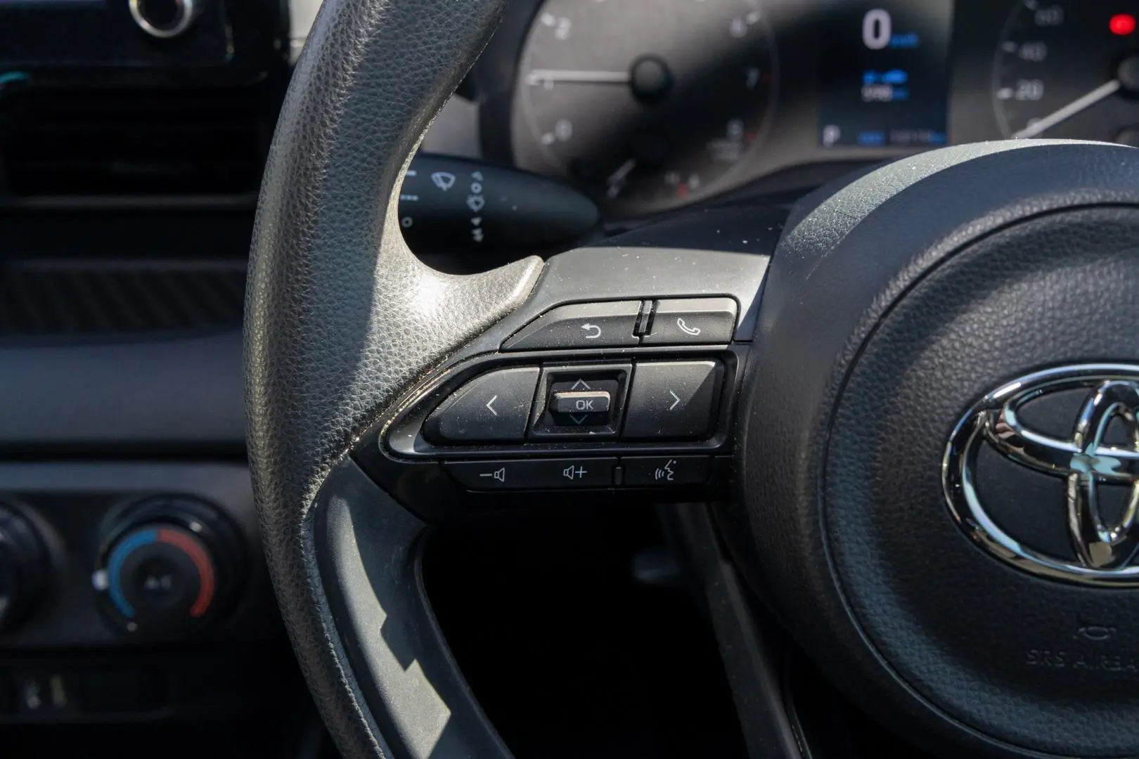 2021 Toyota Yaris Gallery Image 11