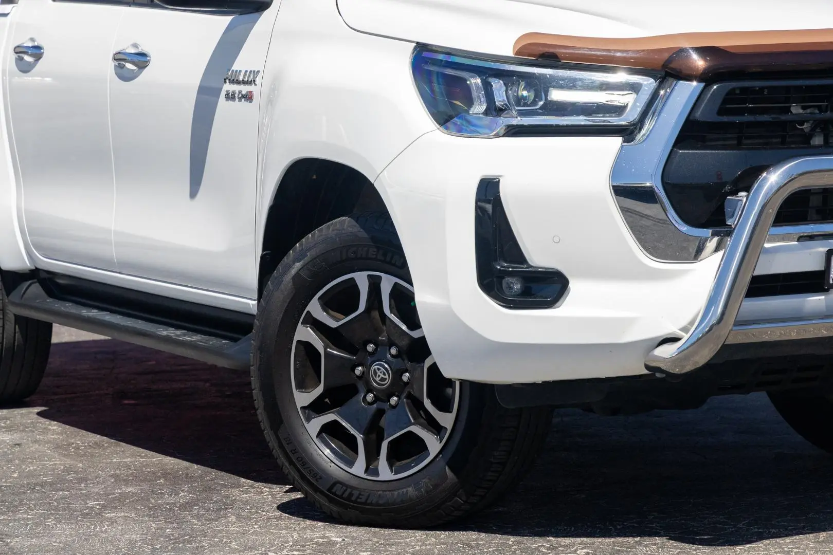 2020 Toyota Hilux Gallery Image 6