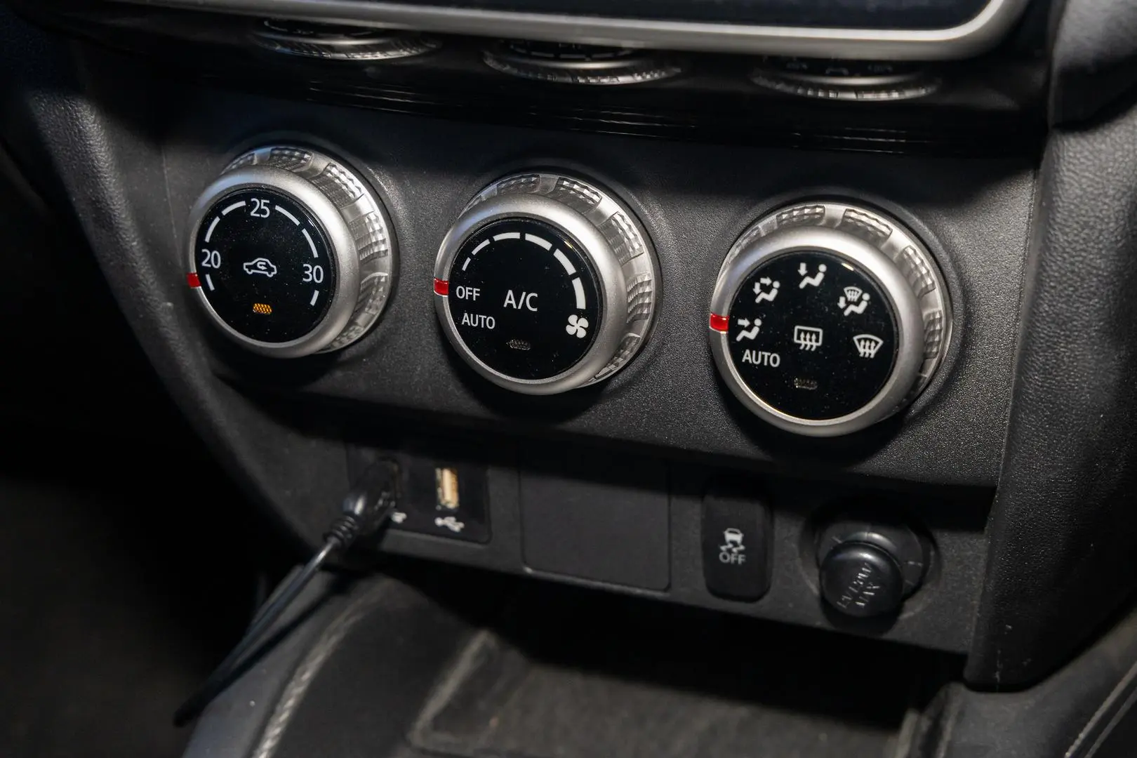 2020 Mitsubishi ASX Gallery Image 17