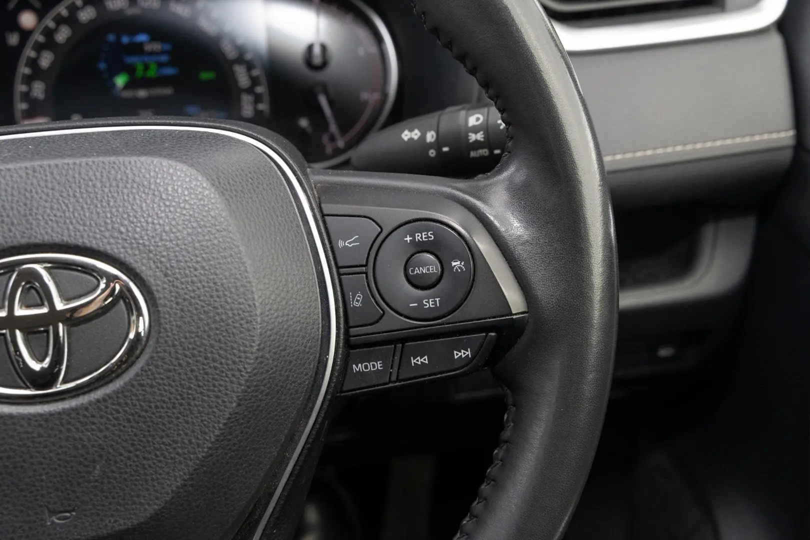 2022 Toyota RAV4 Gallery Image 12