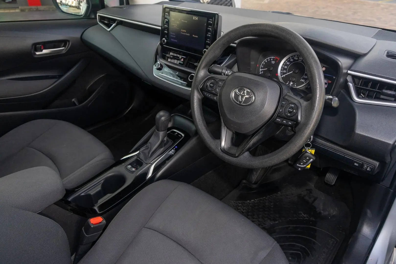 2020 Toyota Corolla Gallery Image 7